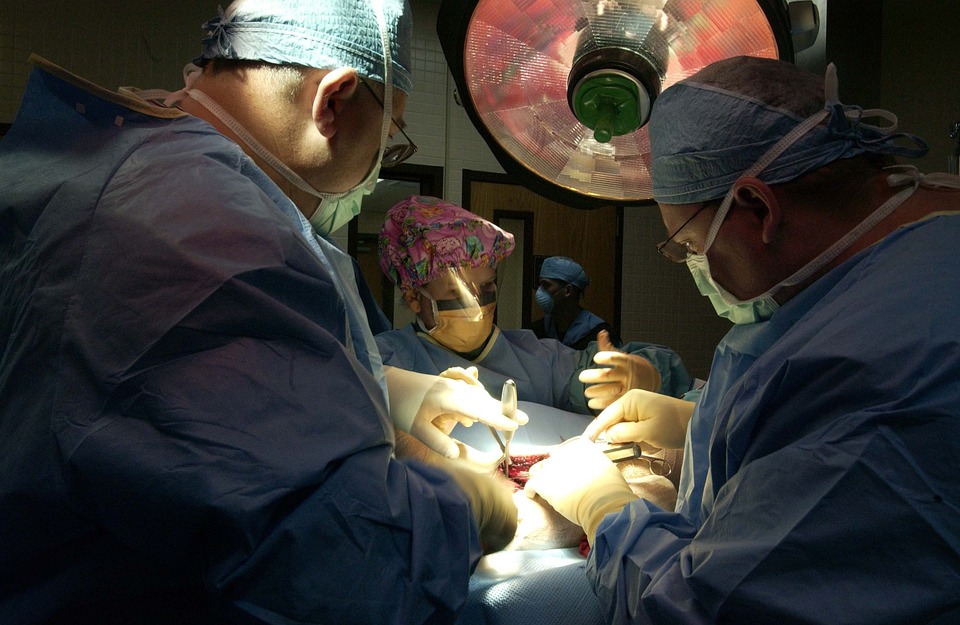 surgery-708470_960_720.jpg