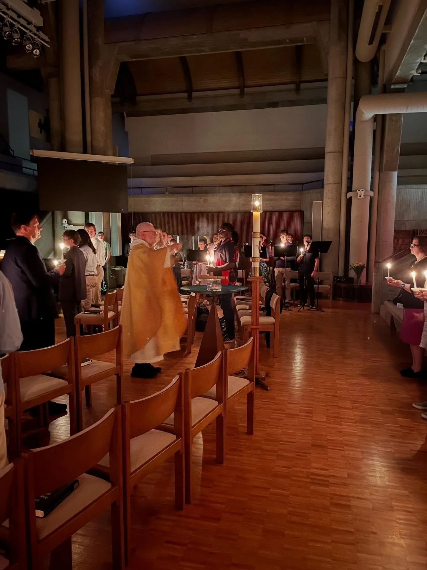 Easter Vigil Mass
Special congratulations to Gabriela for receiving the sacraments of Holy Communion and Confirmation. Glory be to God!