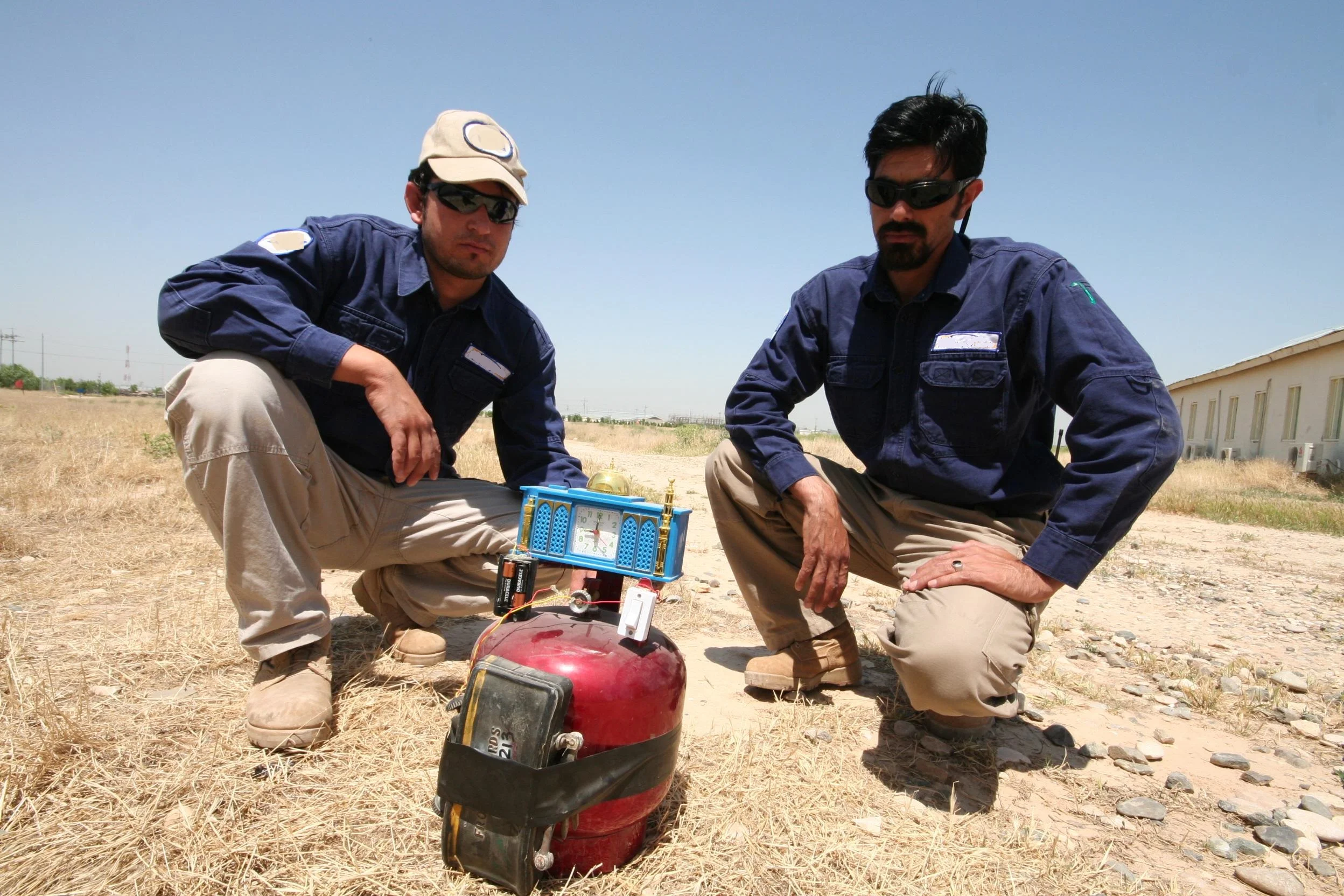 IMPROVISED EXPLOSIVE DEVICE (IED)