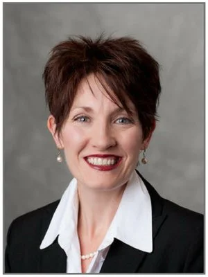 LAURA KRAUSA.jpg