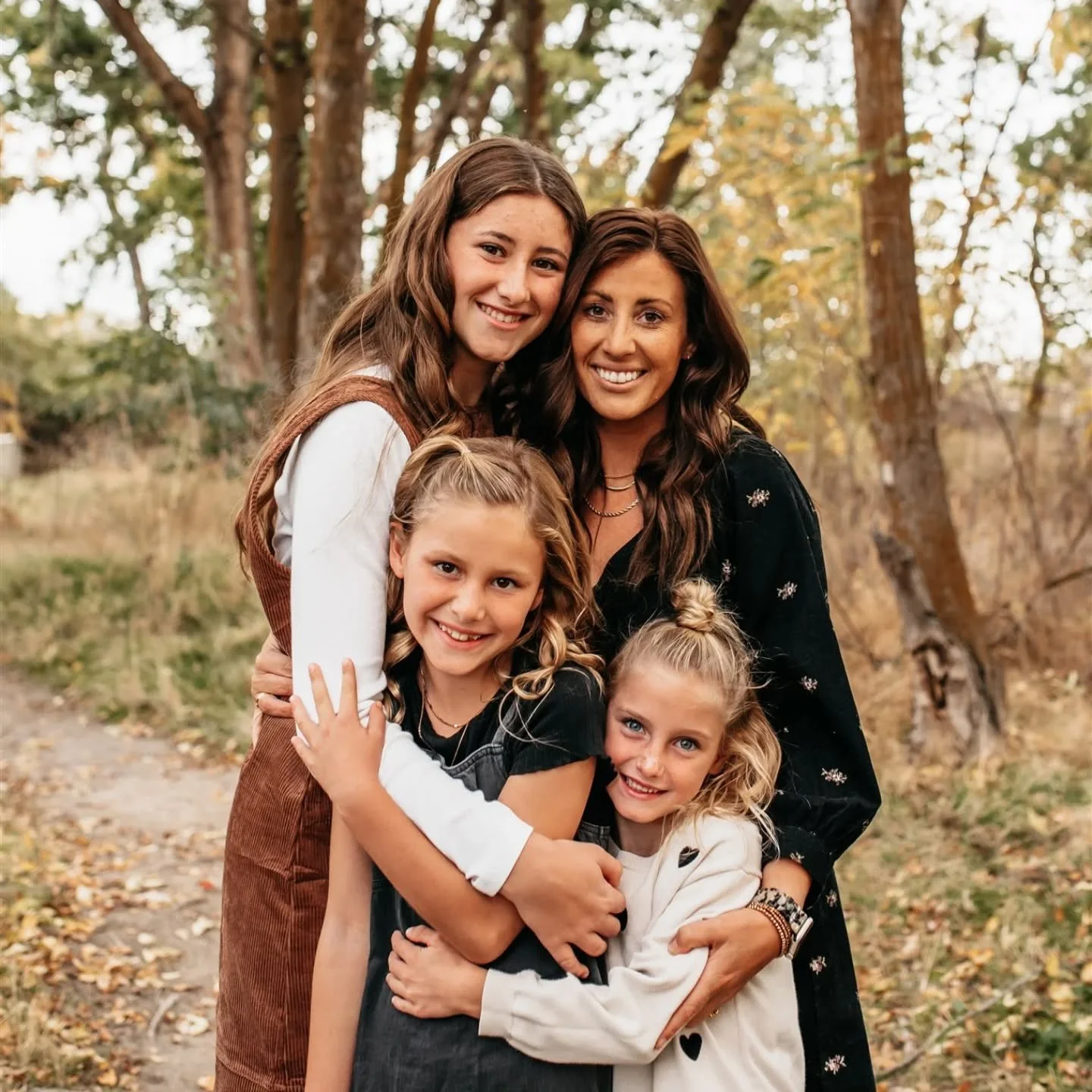 I'm sad these colors are almost gone
.
.
.
.
.
.
.
#boisephotographer #idahophotographer #boisefamilyphotographer #idahofamilyphotographer #cameramama#darlingmoment #jj_its_kids #pixel_kids #authenticlovemag #thefamilynarrative #simplychildren #rumwi