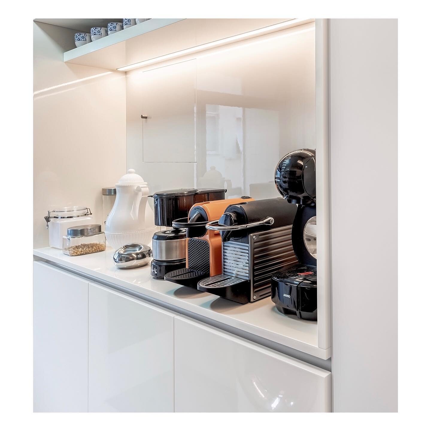 canto+caf&eacute; | Apartamento R
.
.
.
Foto: Wagner Pinheiro
#projetoresidencial #reforma #apartamento
#arquitetura #design #detalhes
#tdoarquitetura #tdoprojetos #tdoobras