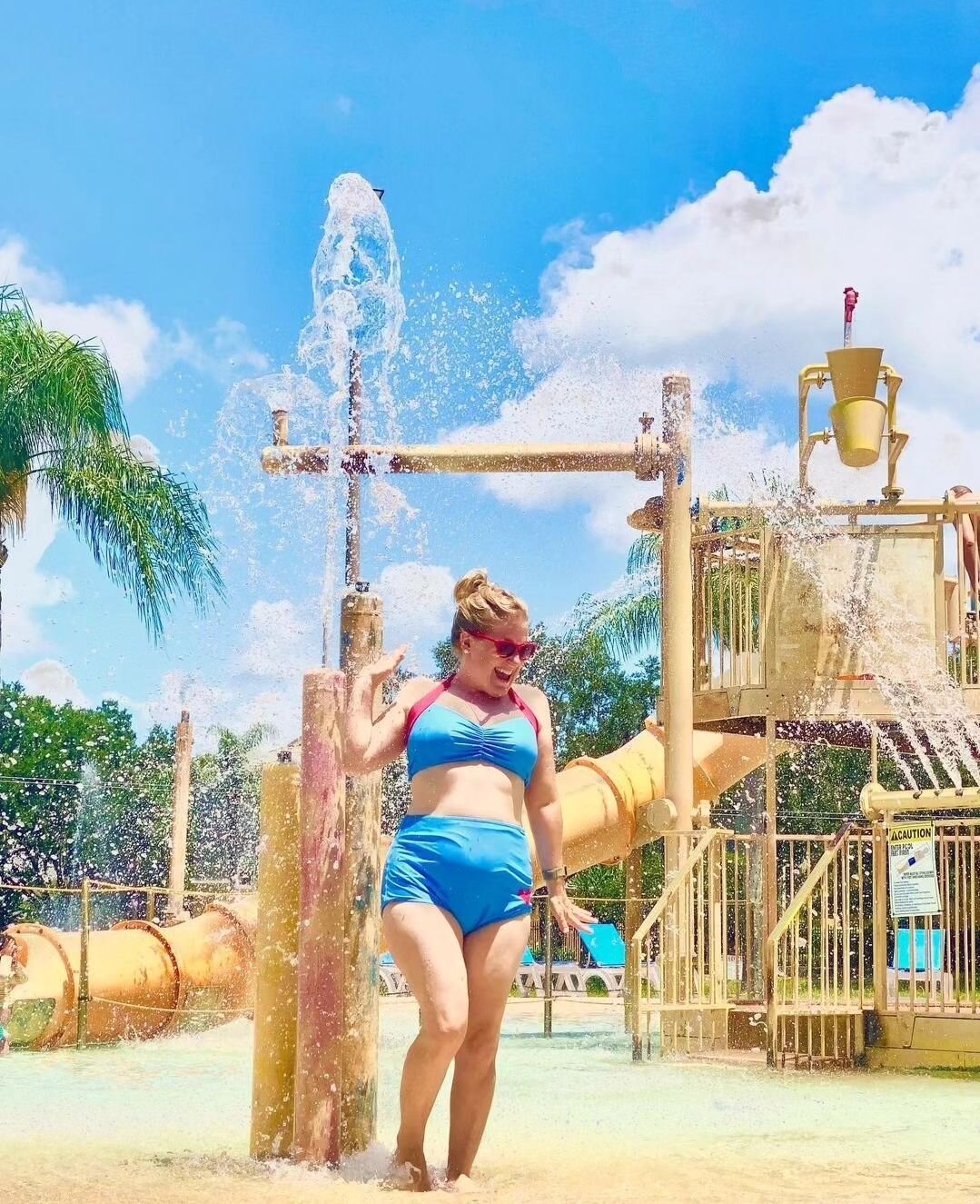 @libraryladylife is doing Summer right! 💦 
Wearing the two tone high waist bikini at the water park. So much fun! 🌞 Snag this swimsuit for only $30 on the site!! 

Reddollyswimwear.com 

#Summerfun #highwaistbikini #Waterpark #retroswimwear #modest