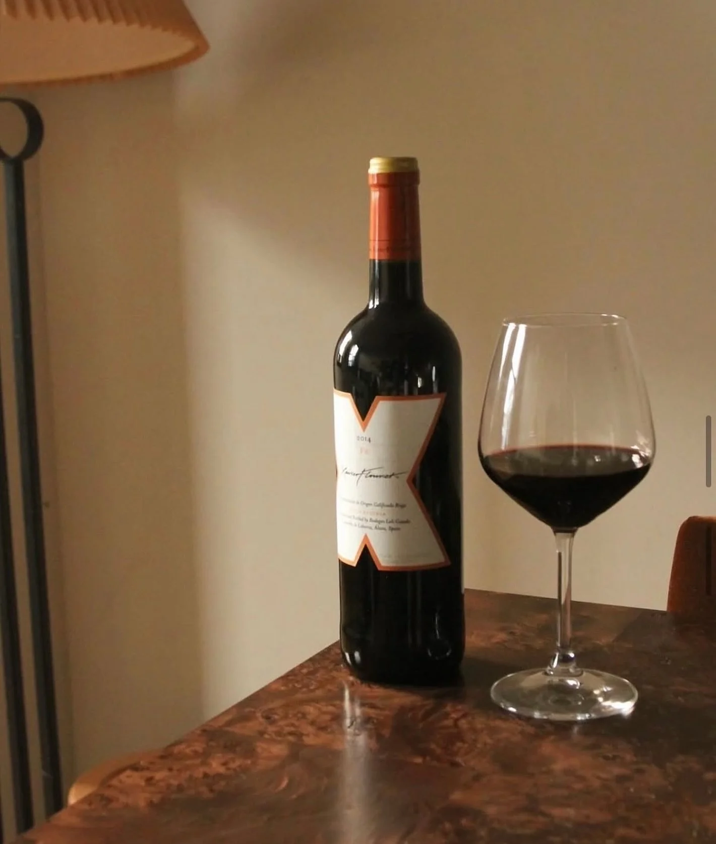 Sip into fall with our vibrant and bold F&eacute; Rioja 🍷