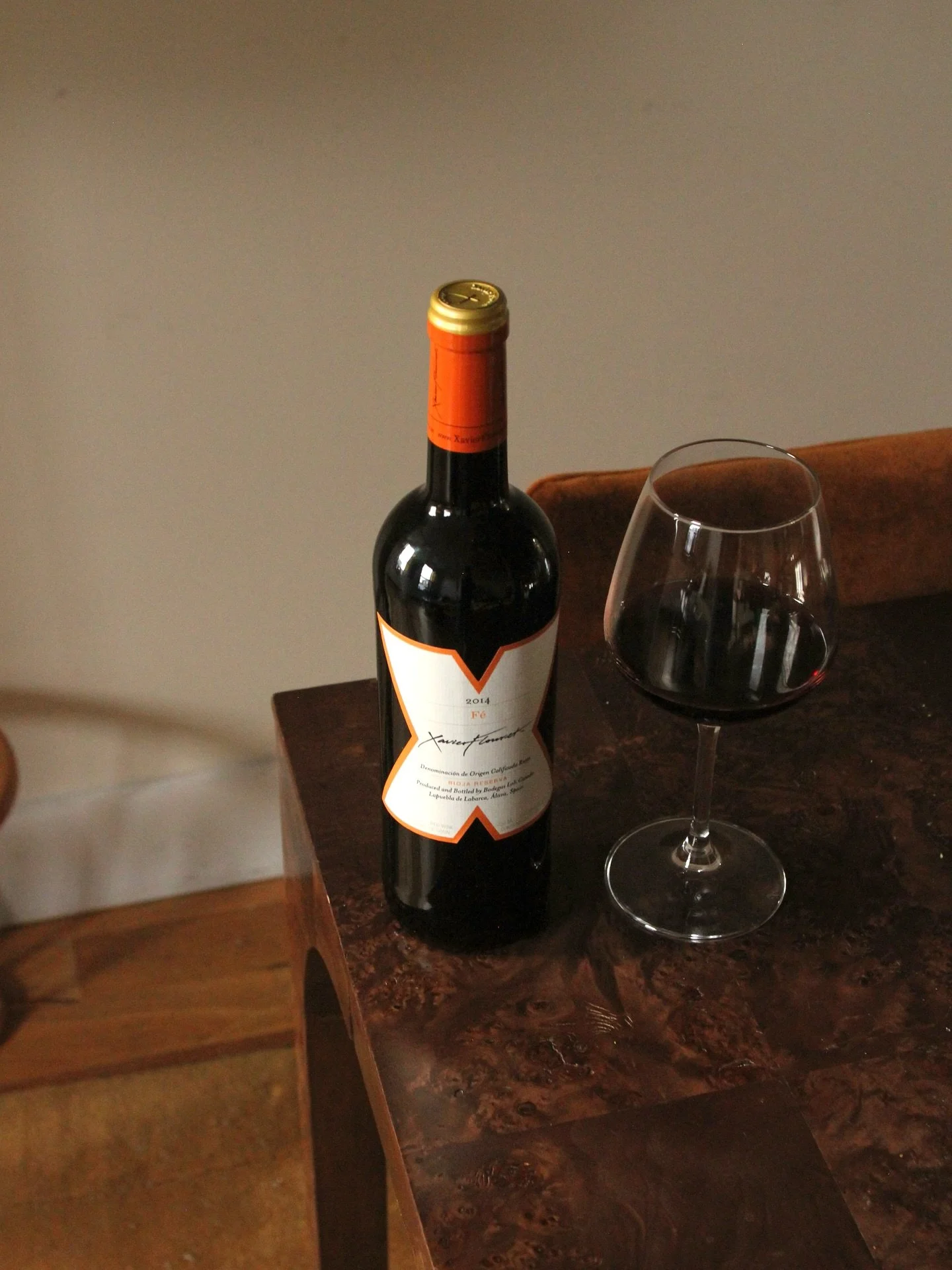 Friday sips 🍷 Kick off your weekend by uncorking a bottle of F&eacute; Rioja.