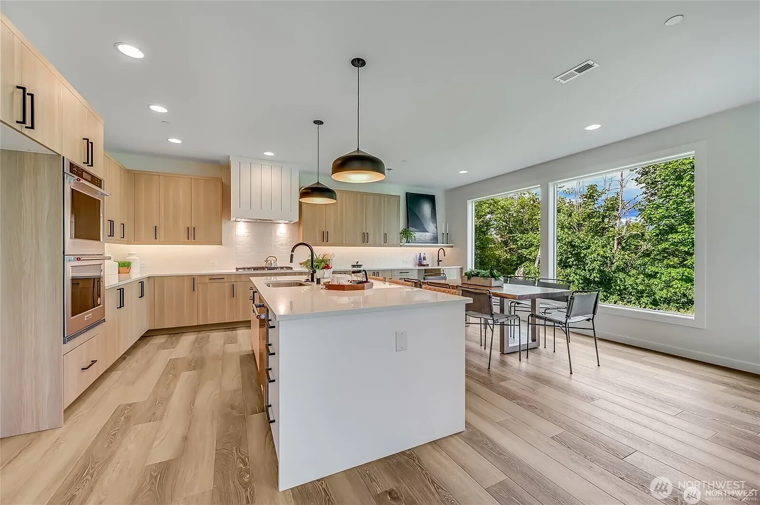 Raceway c kitchen.webp