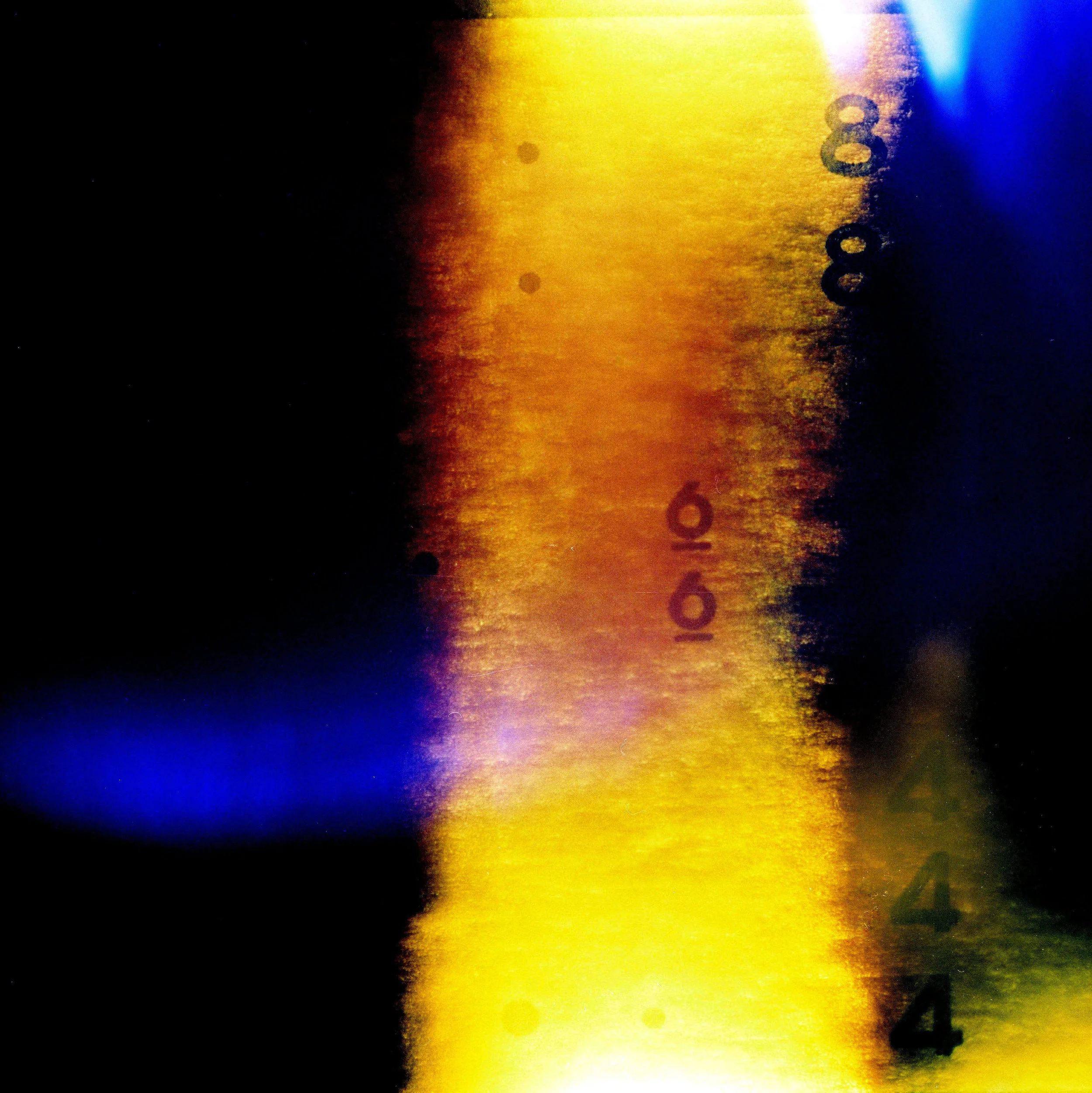 1-z000687-R01-003.Jpg