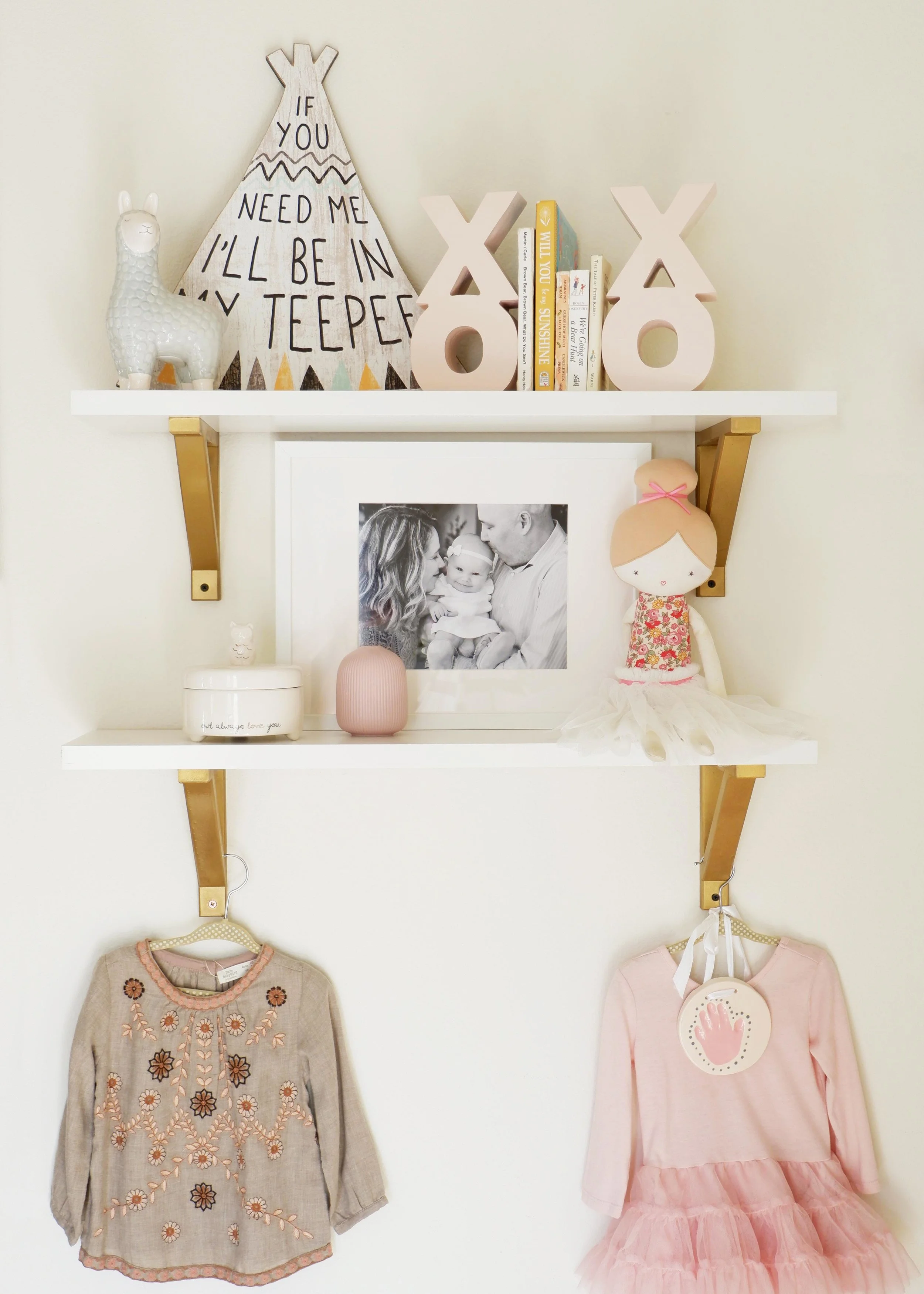baby girl nursery shelves