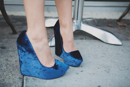 velvet-wedges-style.jpg