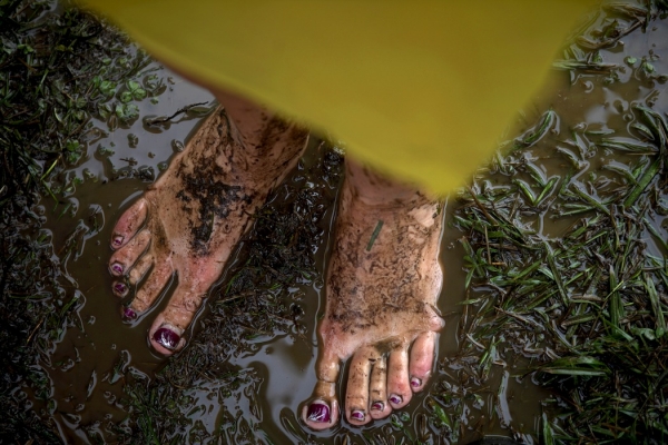 feet-foot-woman-1.jpg