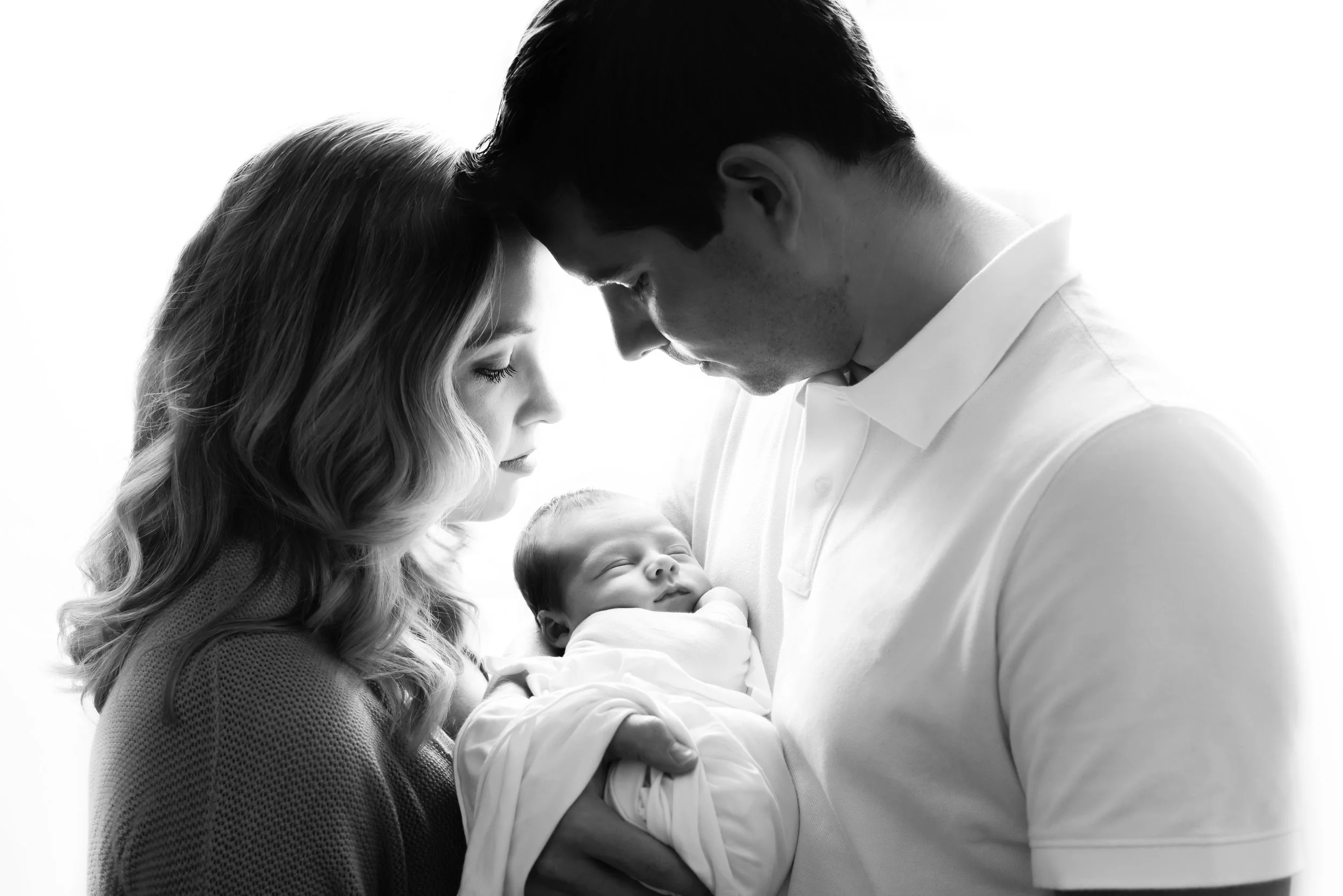 newborn-with-parents