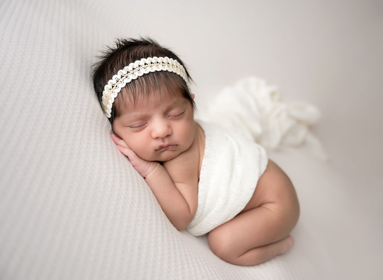 infant-girl-with-headband