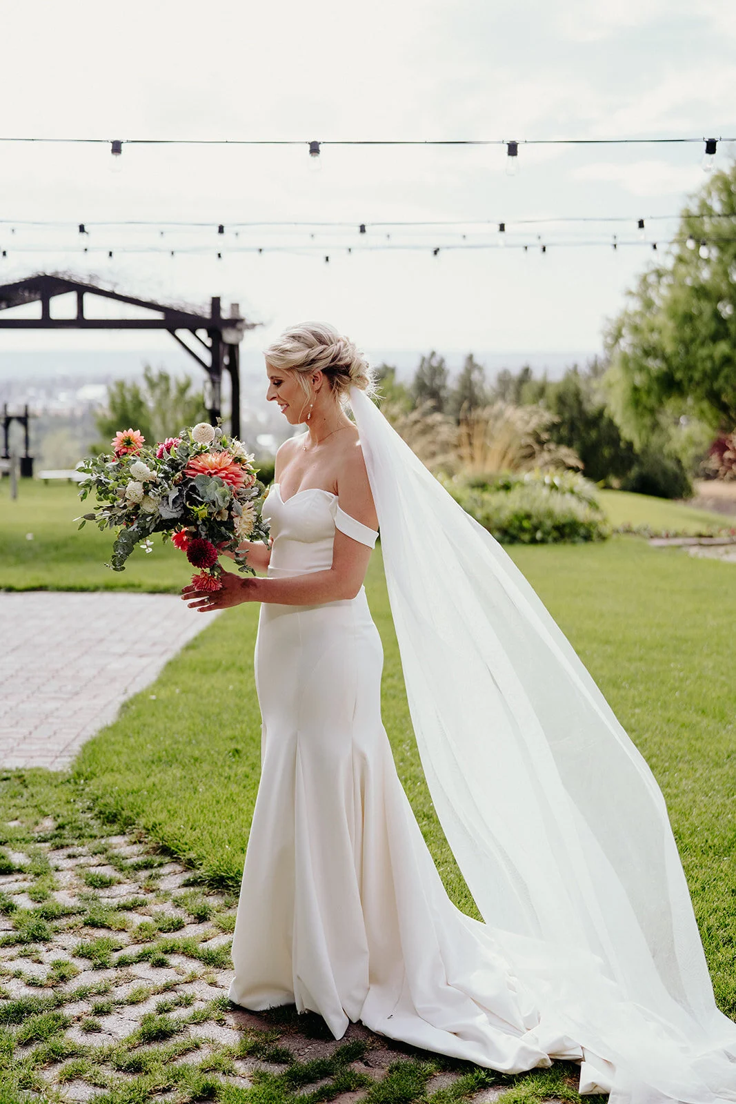 Erin + Bryon — Honest in Ivory A Spokane Bridal Shop