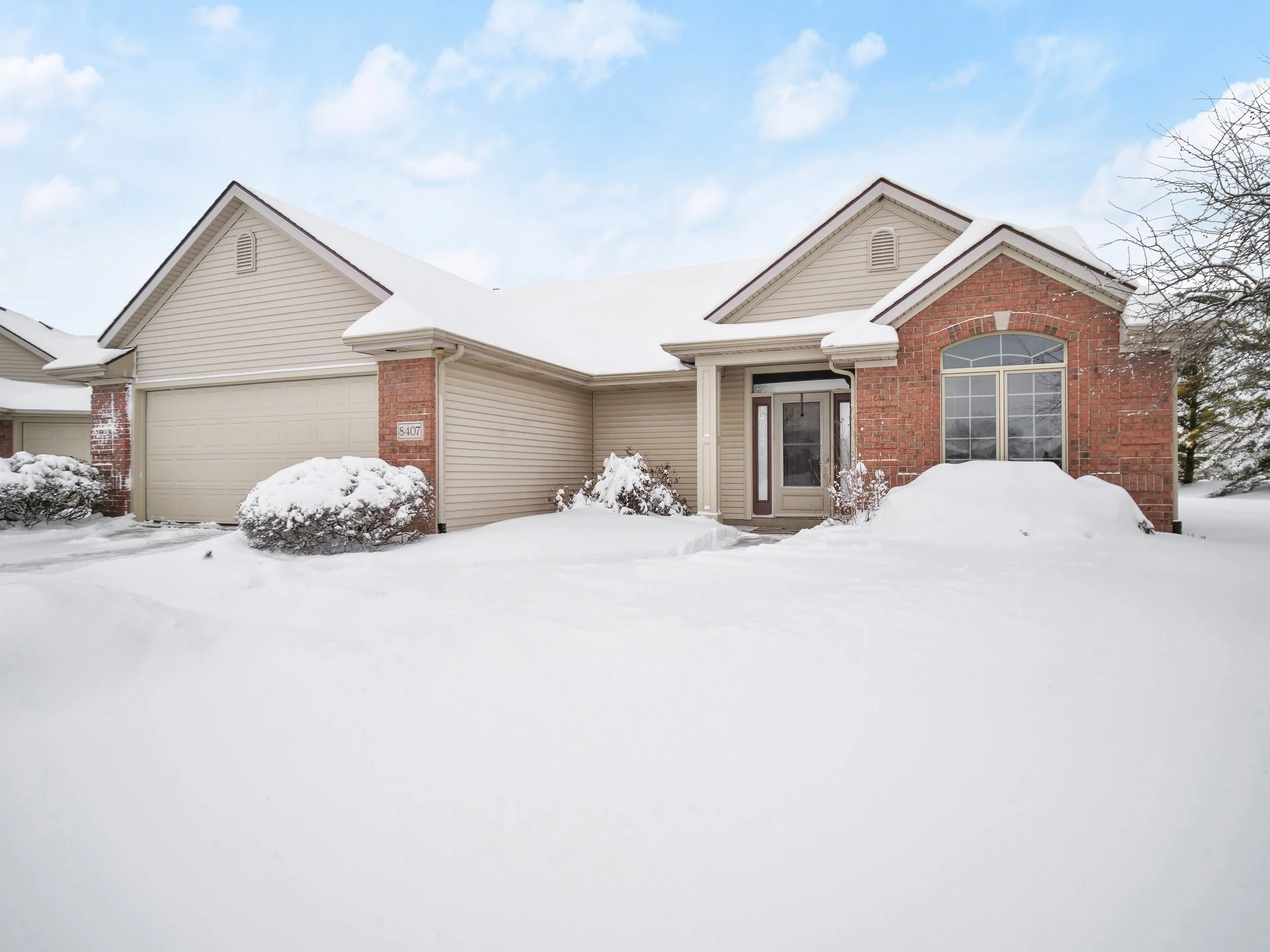 Sold!! 8407 Hasta Court, Fort Wayne, IN 46815
