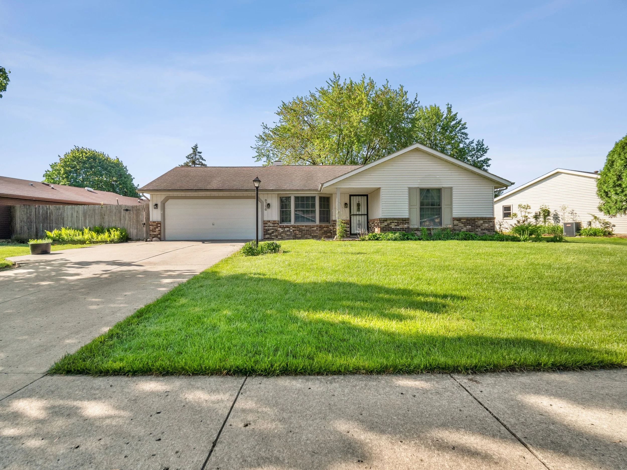 Sold!! 8716 Glenrock Drive, New Haven, IN 46774