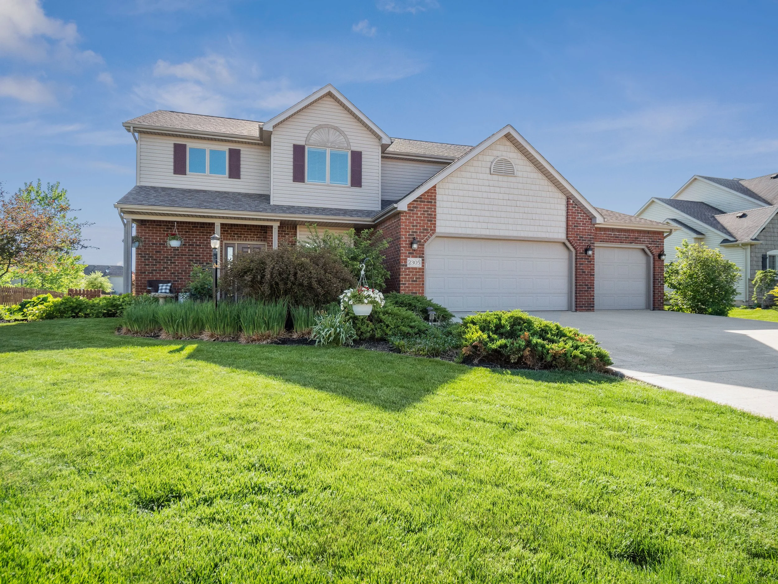 Sold! 2305 Tuscon Trail, Fort Wayne, IN 46814