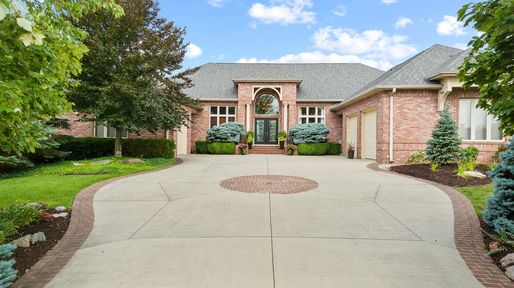 SOLD! 12114 Crossway Drive, Fort Wayne, IN 46814