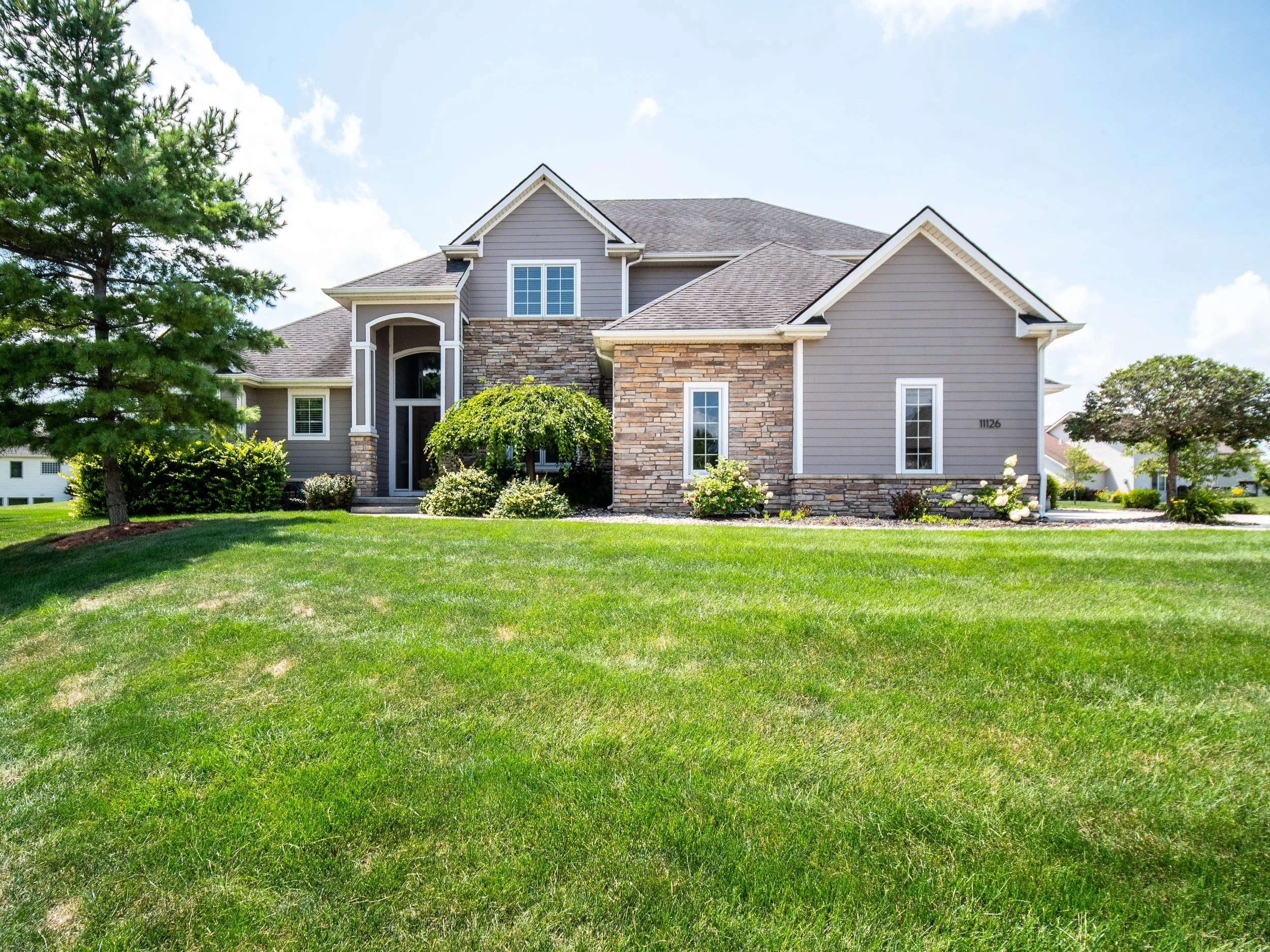 SOLD!! 11126 Azbury Blvd, Roanoke, IN 46783