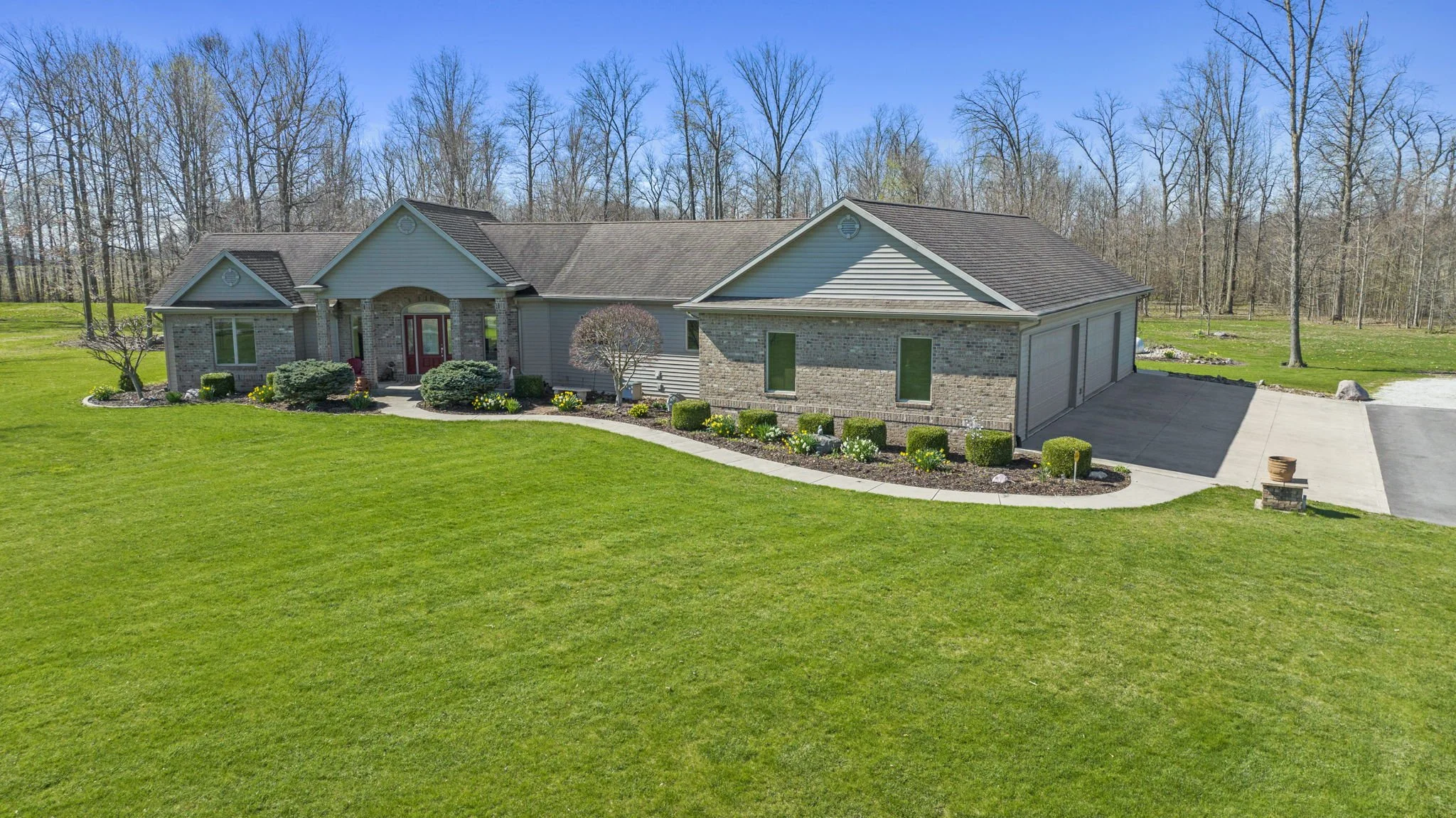 SOLD!! 12534 South Anthony Blvd, Fort Wayne, IN 46819