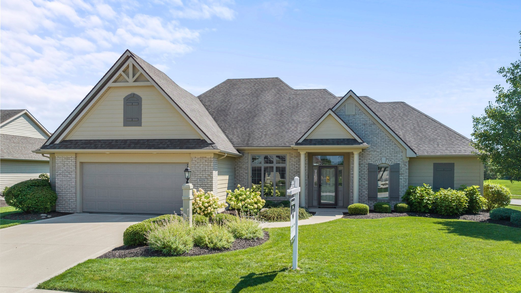 SOLD!! 8029 Sky Breeze Court, Fort Wayne, IN 46804