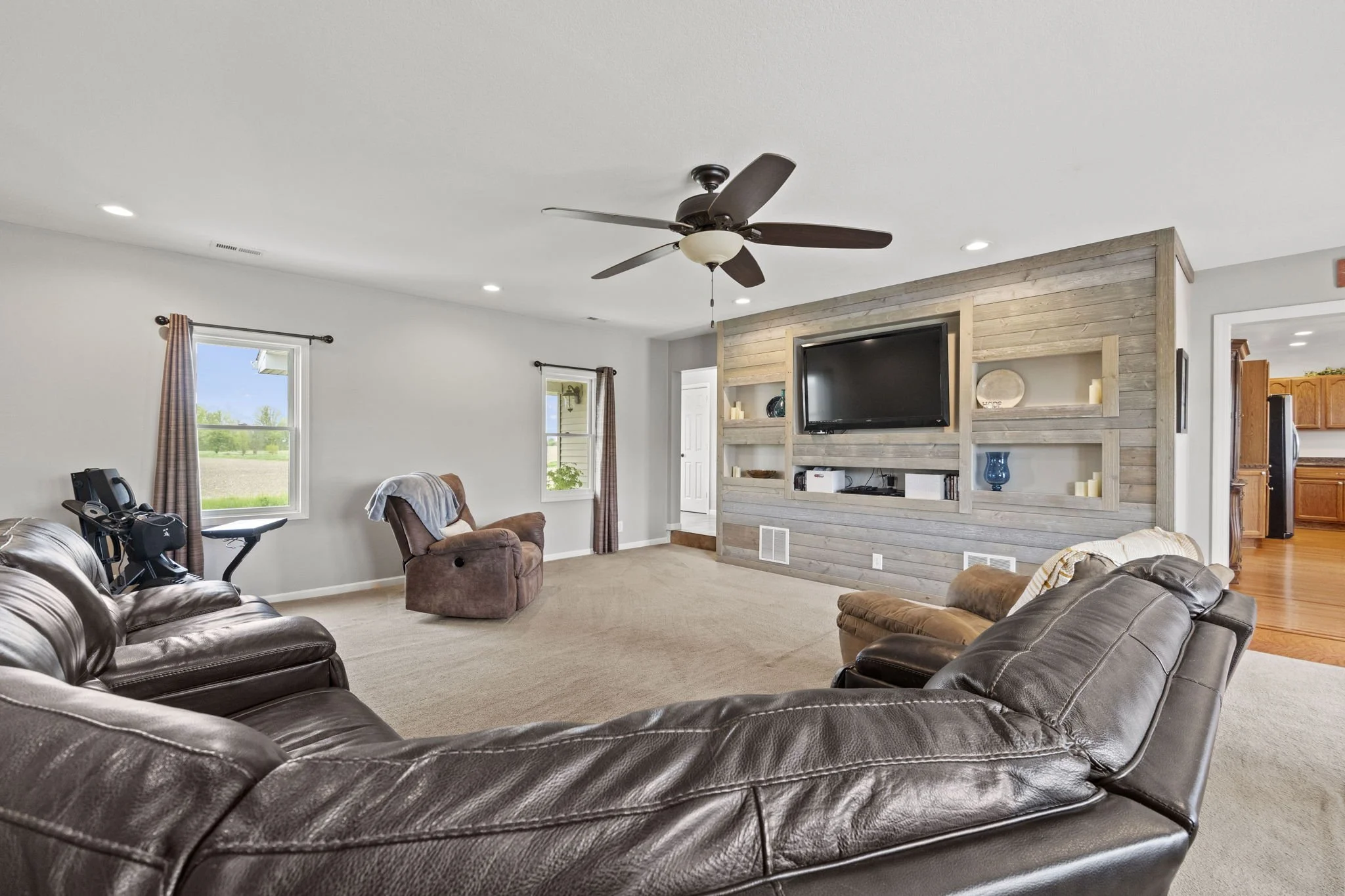 20-web-or-mls-DSC09711.jpg