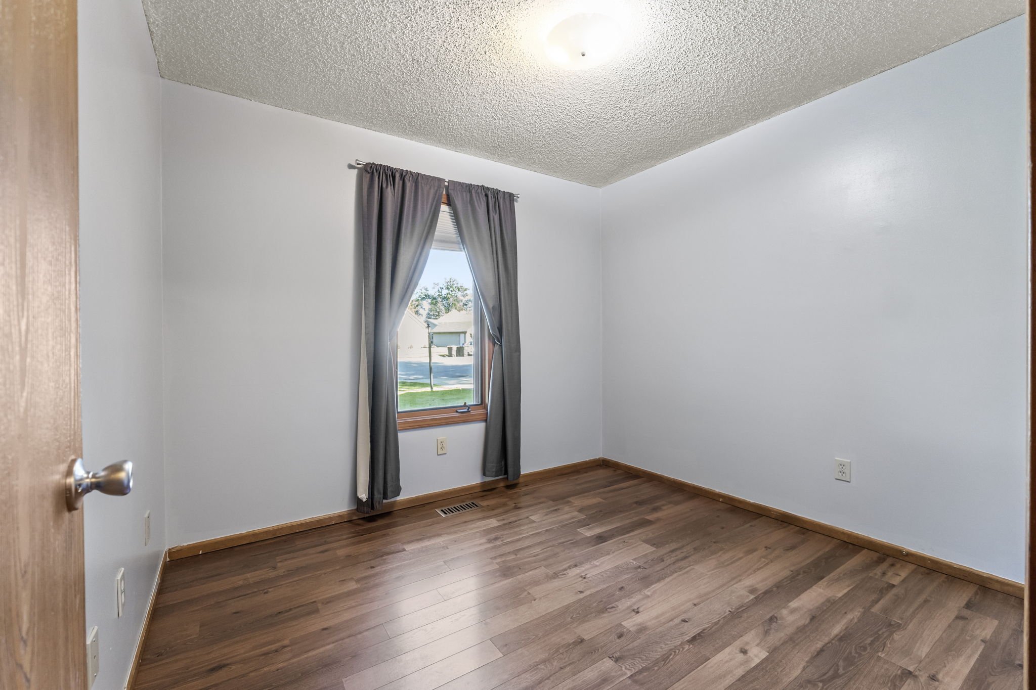29-web-or-mls-DSC02496.JPG
