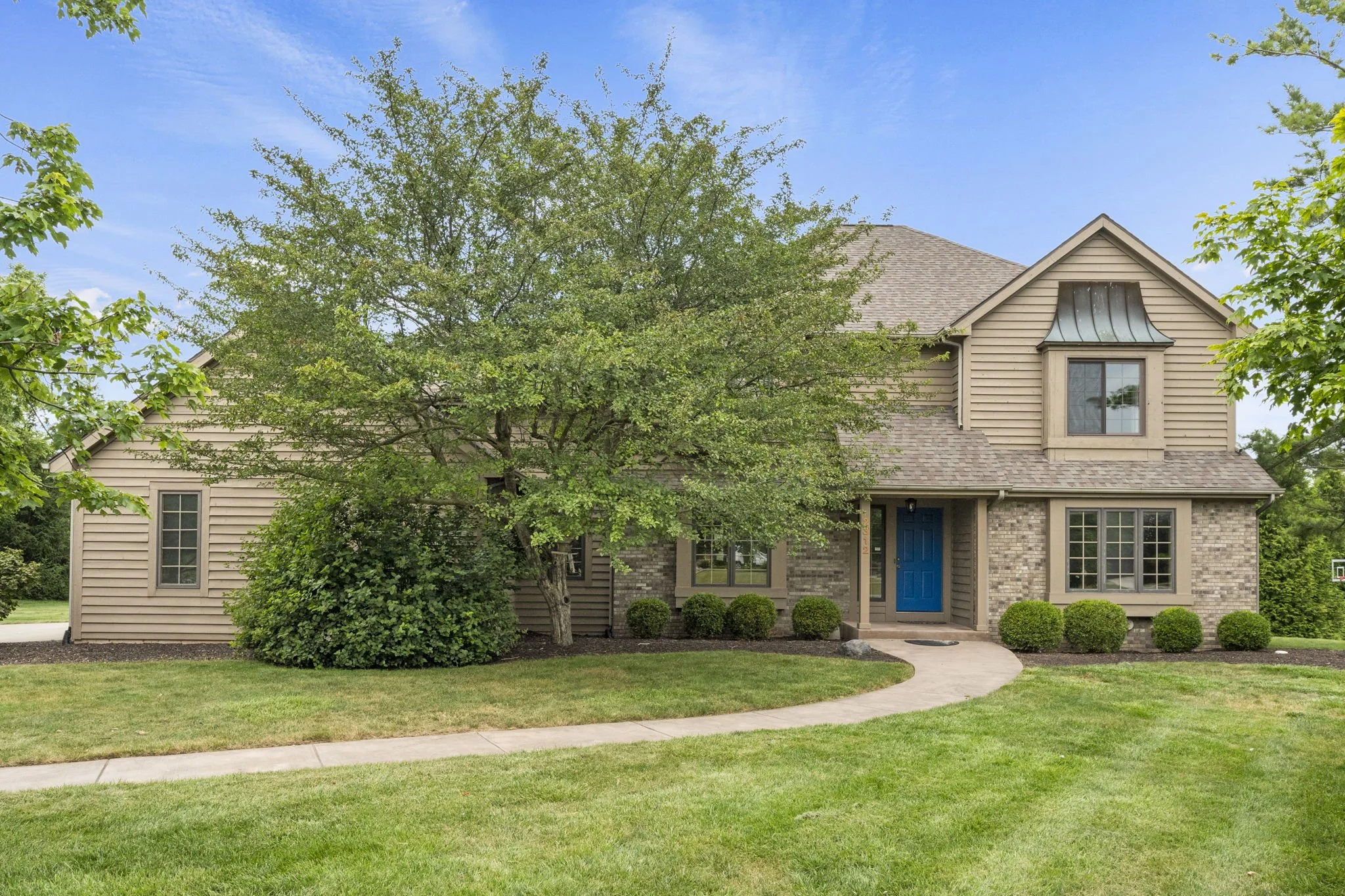 SOLD!! 2312 Sycamore Hills Dr, Fort Wayne, IN 46814