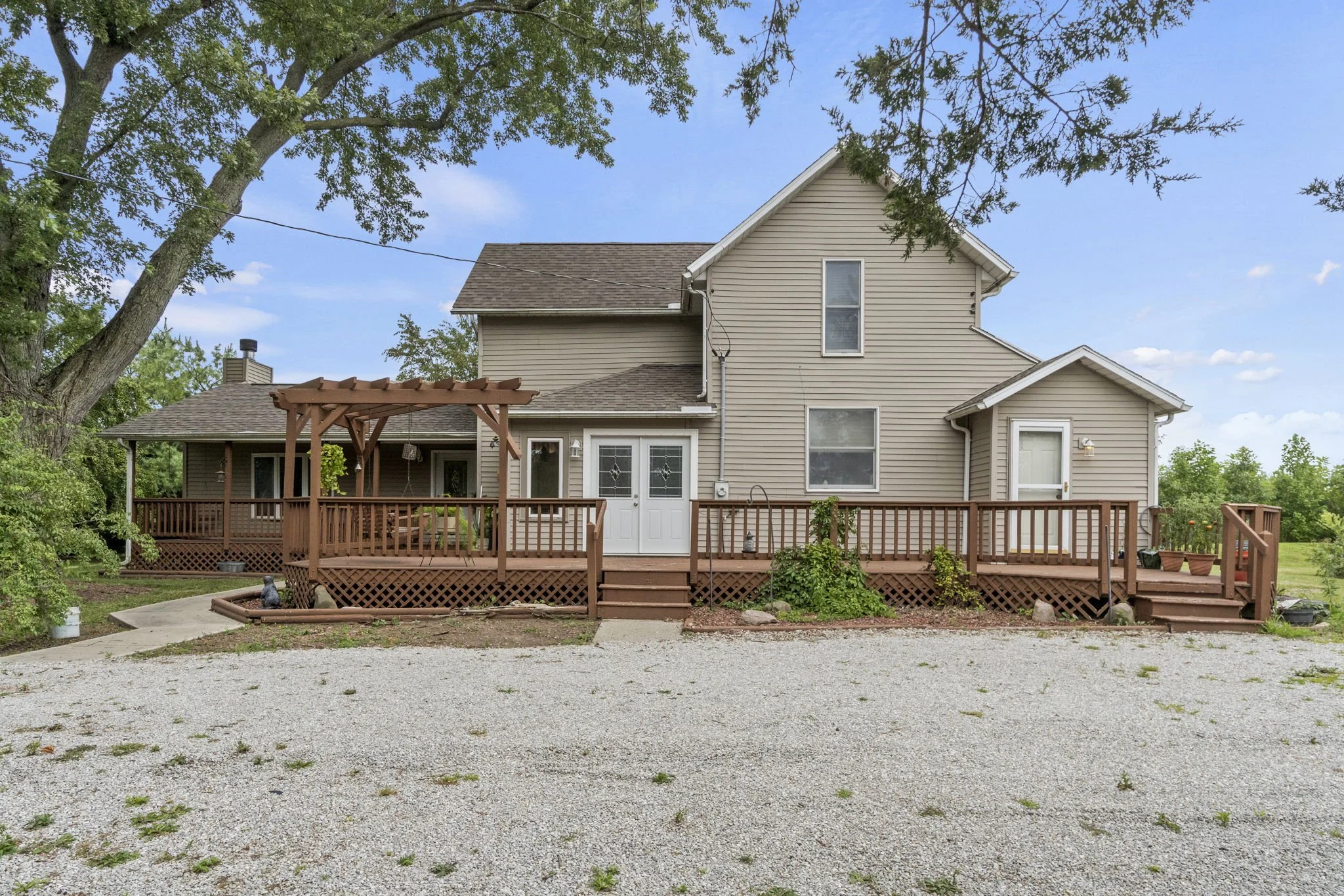 SOLD!! 5263 E 550 N, Roanoke, IN 46783