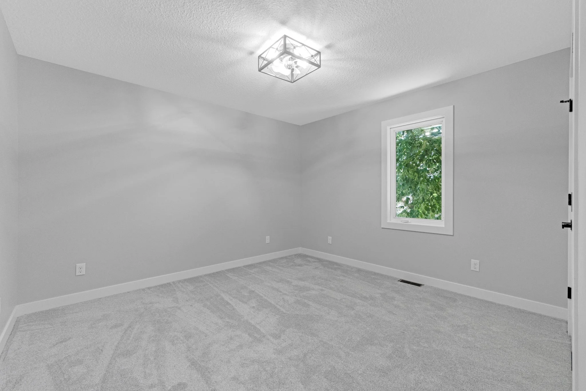 24-web-or-mls-DSC02656.jpg