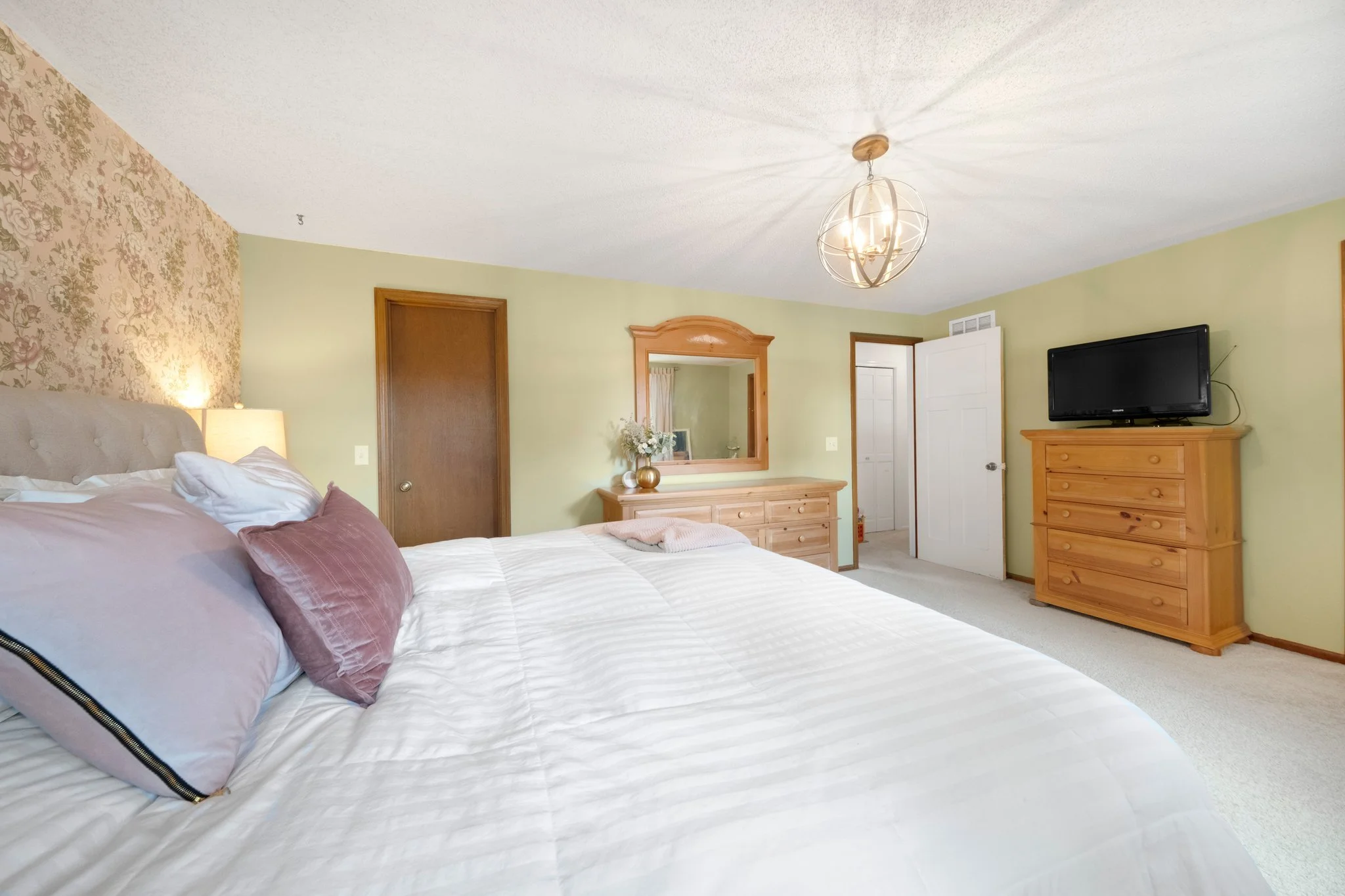 30-web-or-mls-DSCF5442 copy.jpg