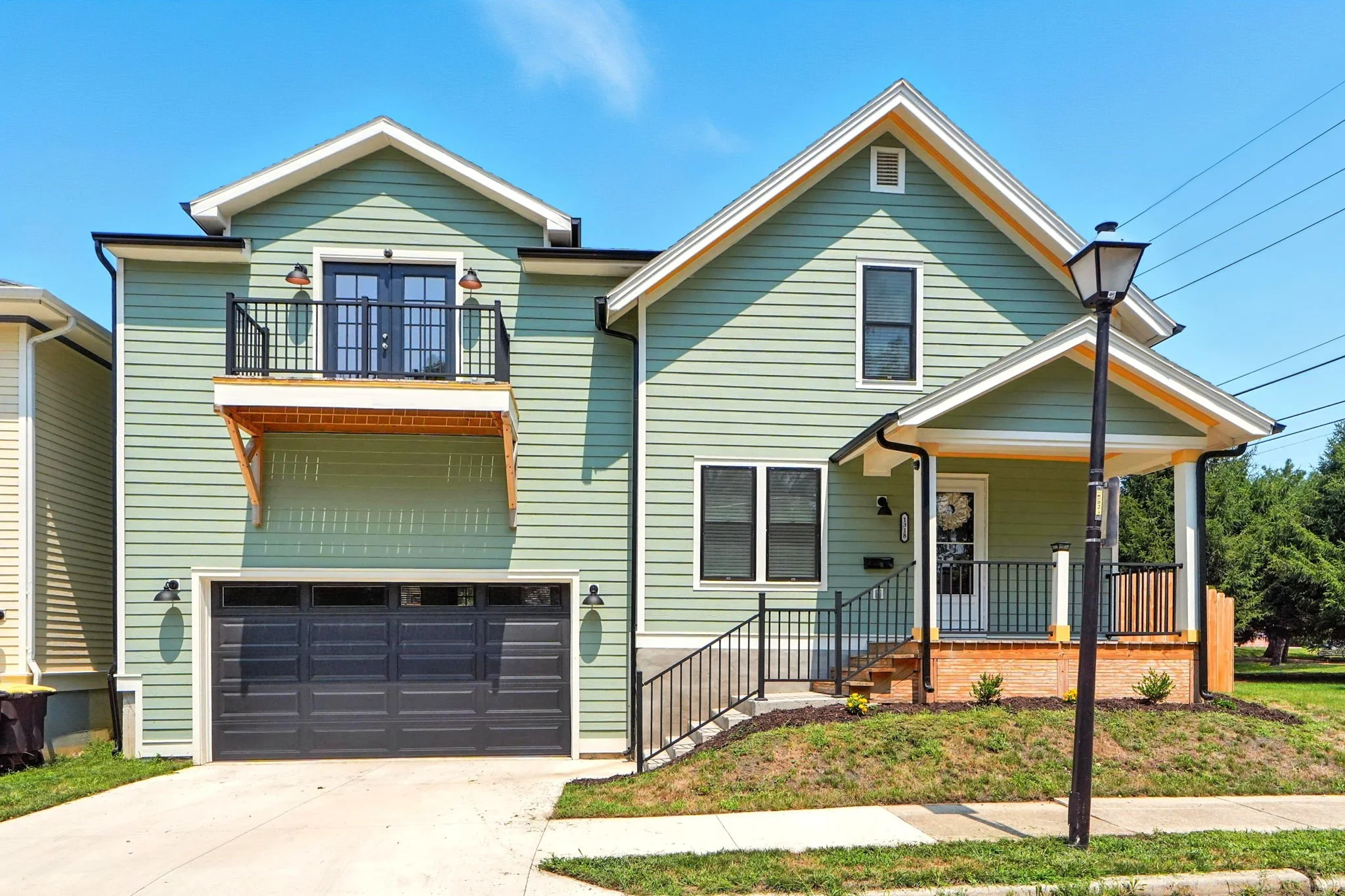 SOLD!! 1318 Jones St, Fort Wayne, IN 46802