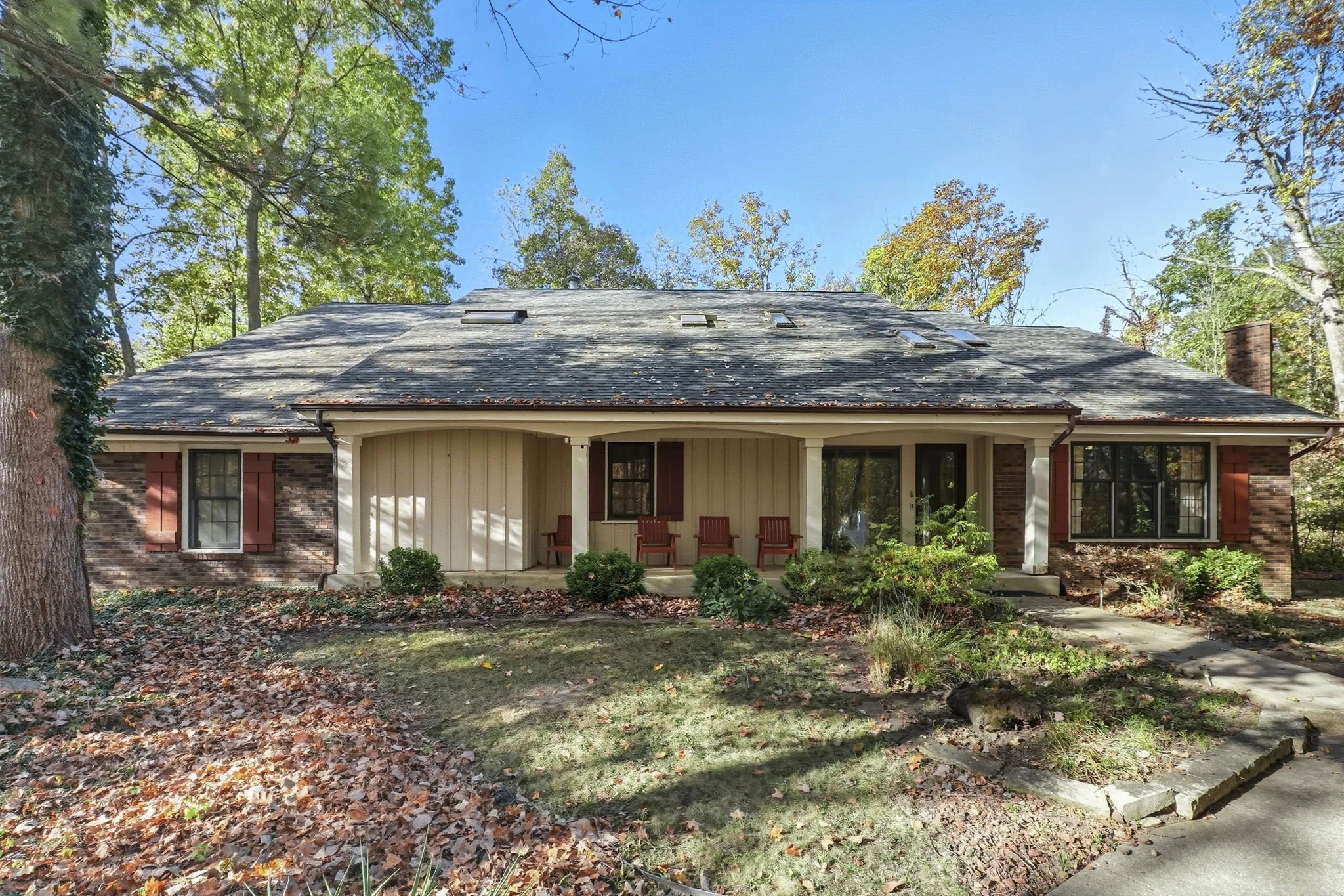 Just Listed!! 5720 Devils Hollow Road, Fort Wayne, IN 46814