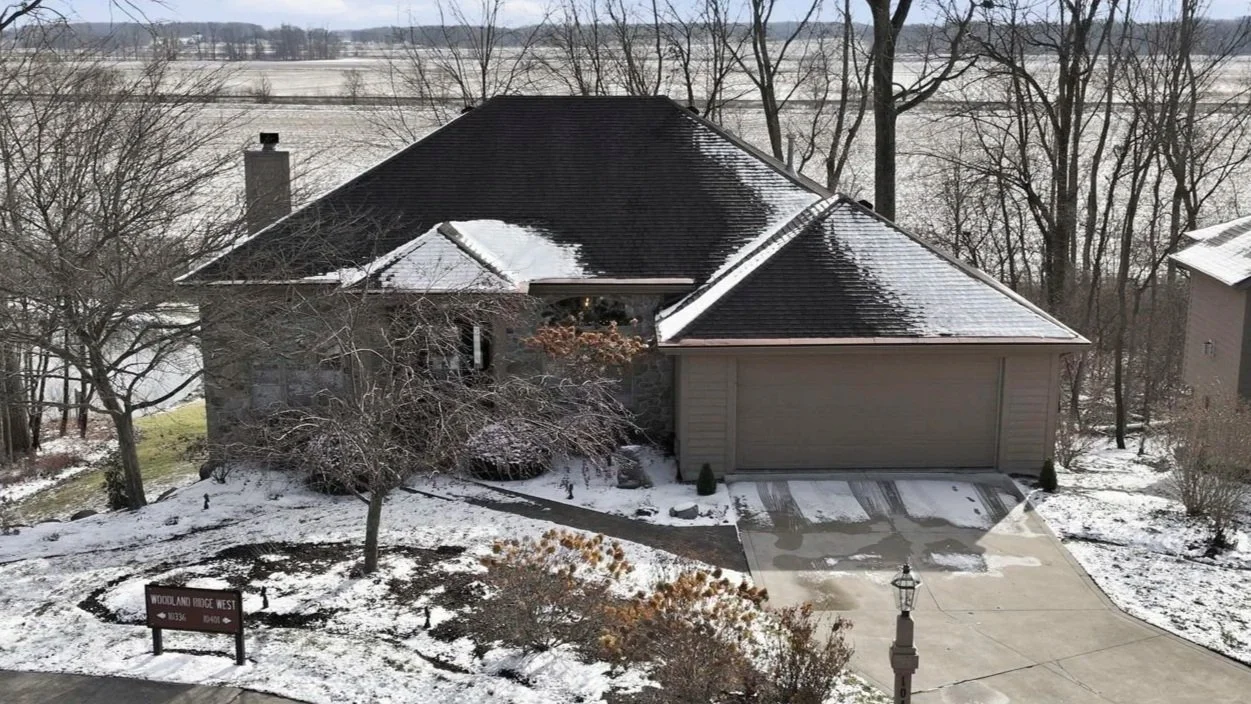 Pending!! 10401 Woodland Ridge W, Fort Wayne, IN 46804