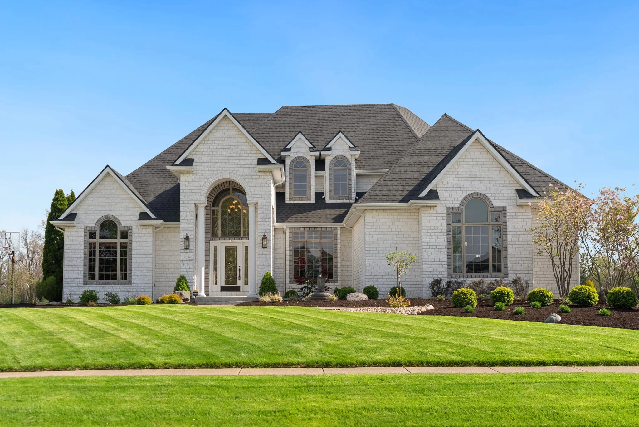 Just Listed!! 11929 Crossway Drive Fort Wayne, IN 46814