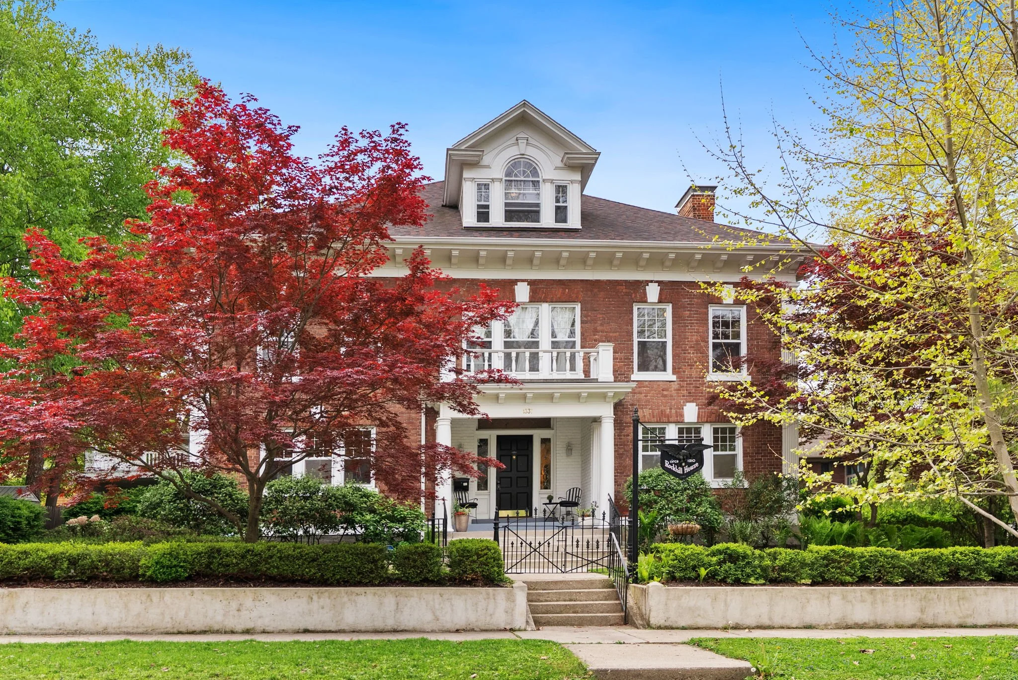 Pending!! 1337 W Wayne Street, Fort Wayne, IN 46802