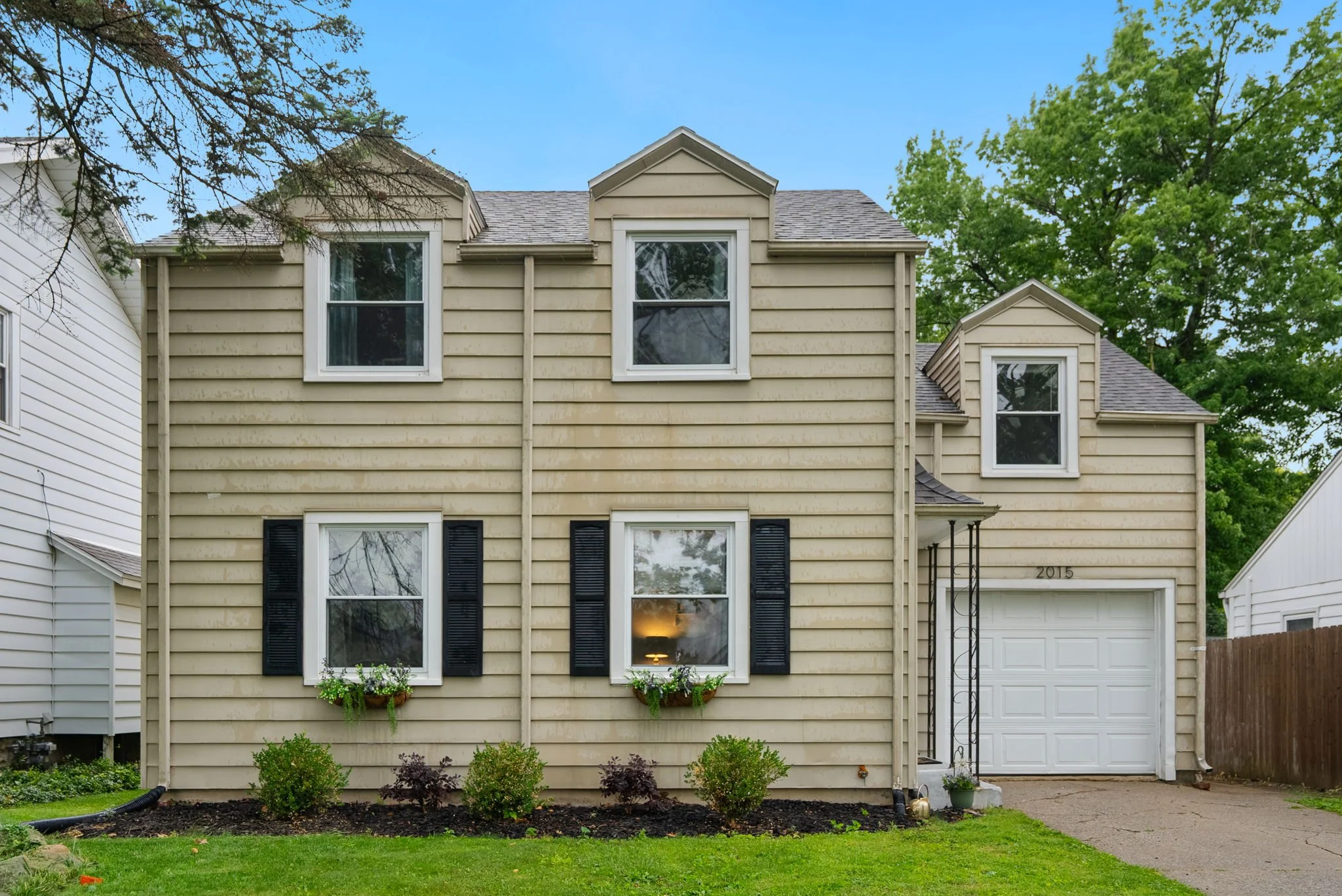 Pending!! 2015 Jessie Avenue Fort Wayne IN 46808