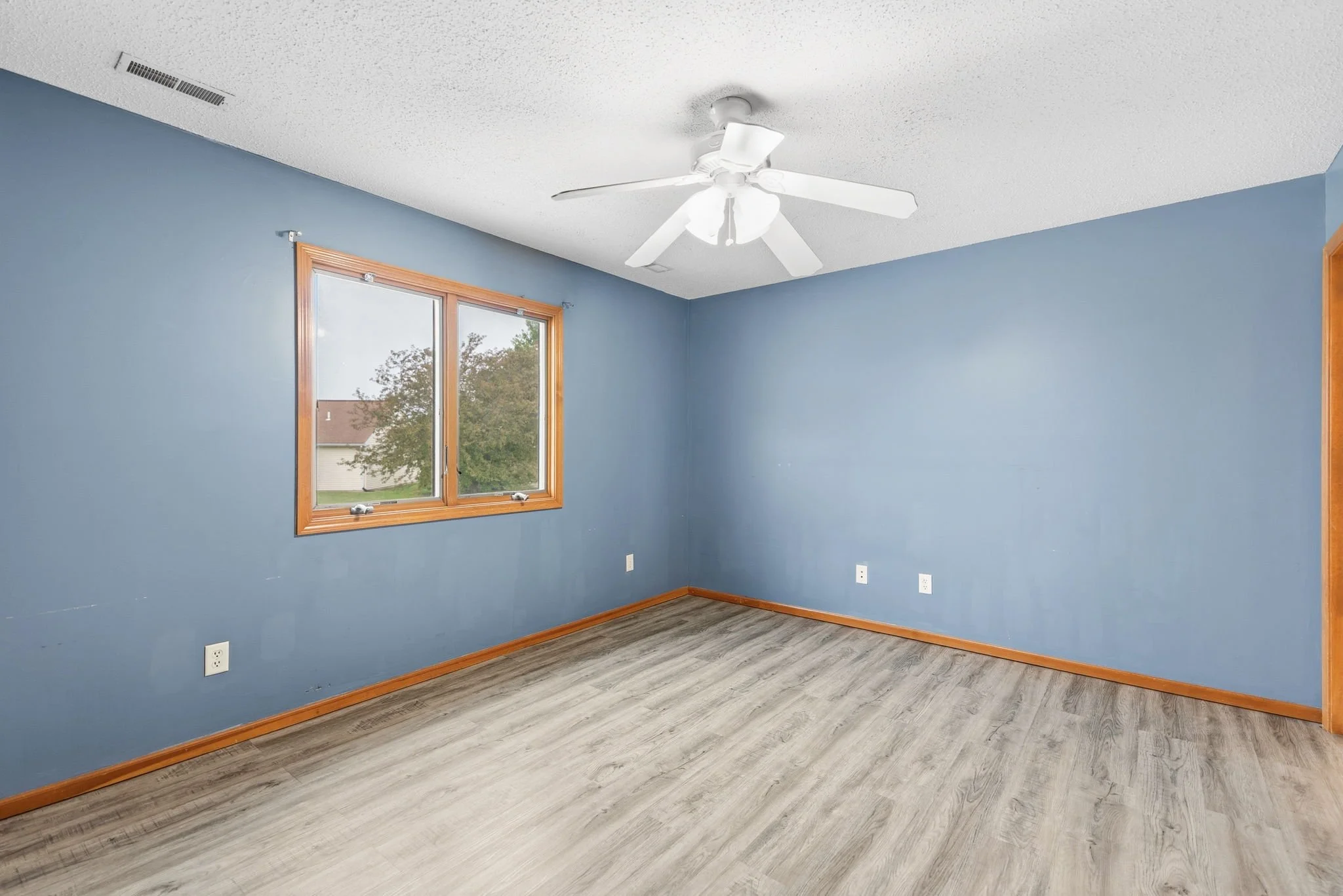 24-web-or-mls-24.jpg