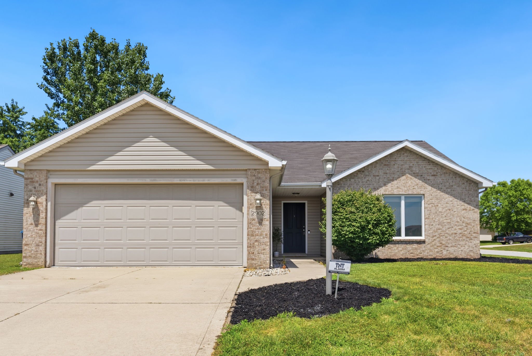 Just Listed !! 2902 Marguerite Drive Huntertown, IN 46748