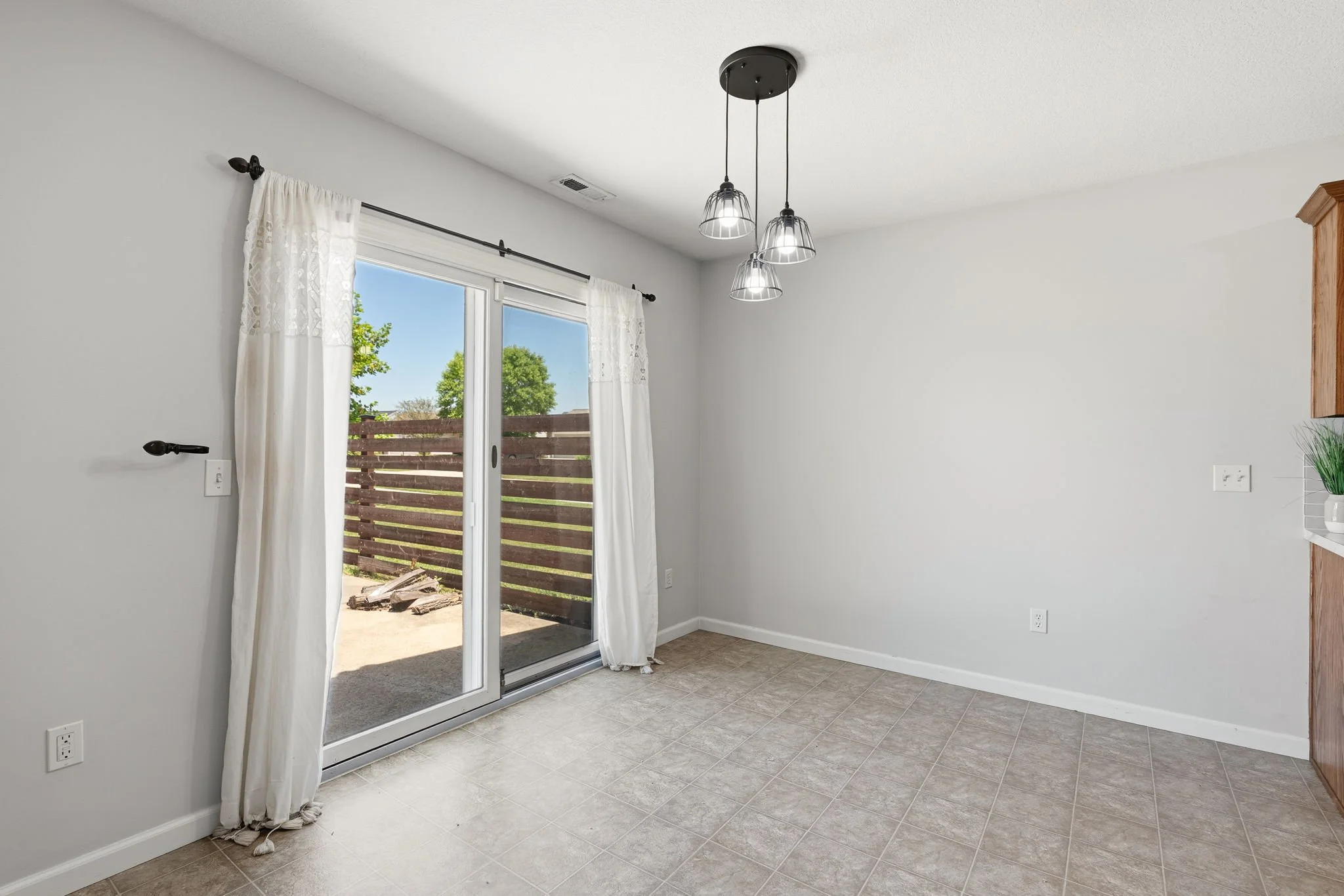 22-web-or-mls-22.jpg