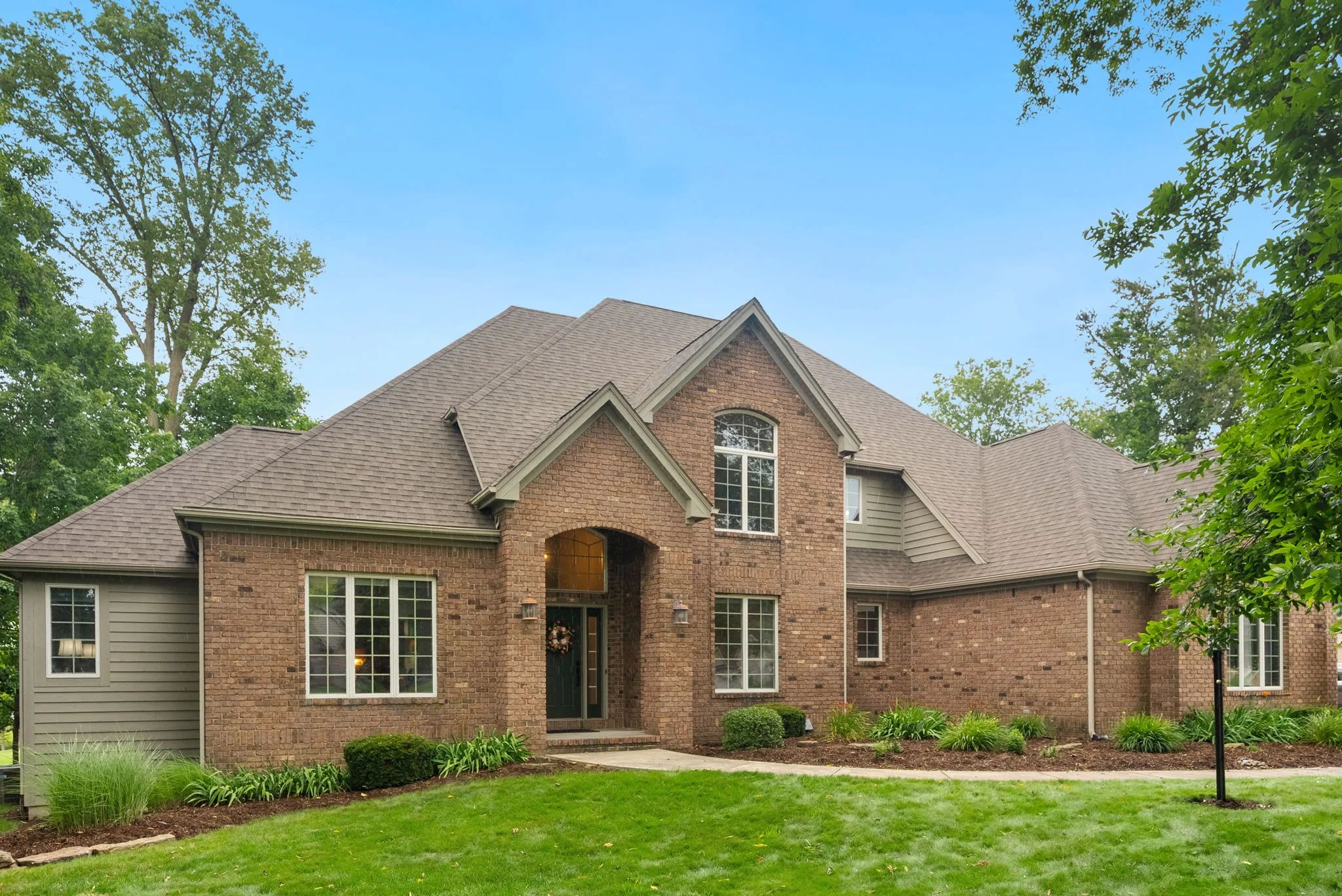 Just Listed !! 11120 Creekwood Court Fort Wayne, IN 46814