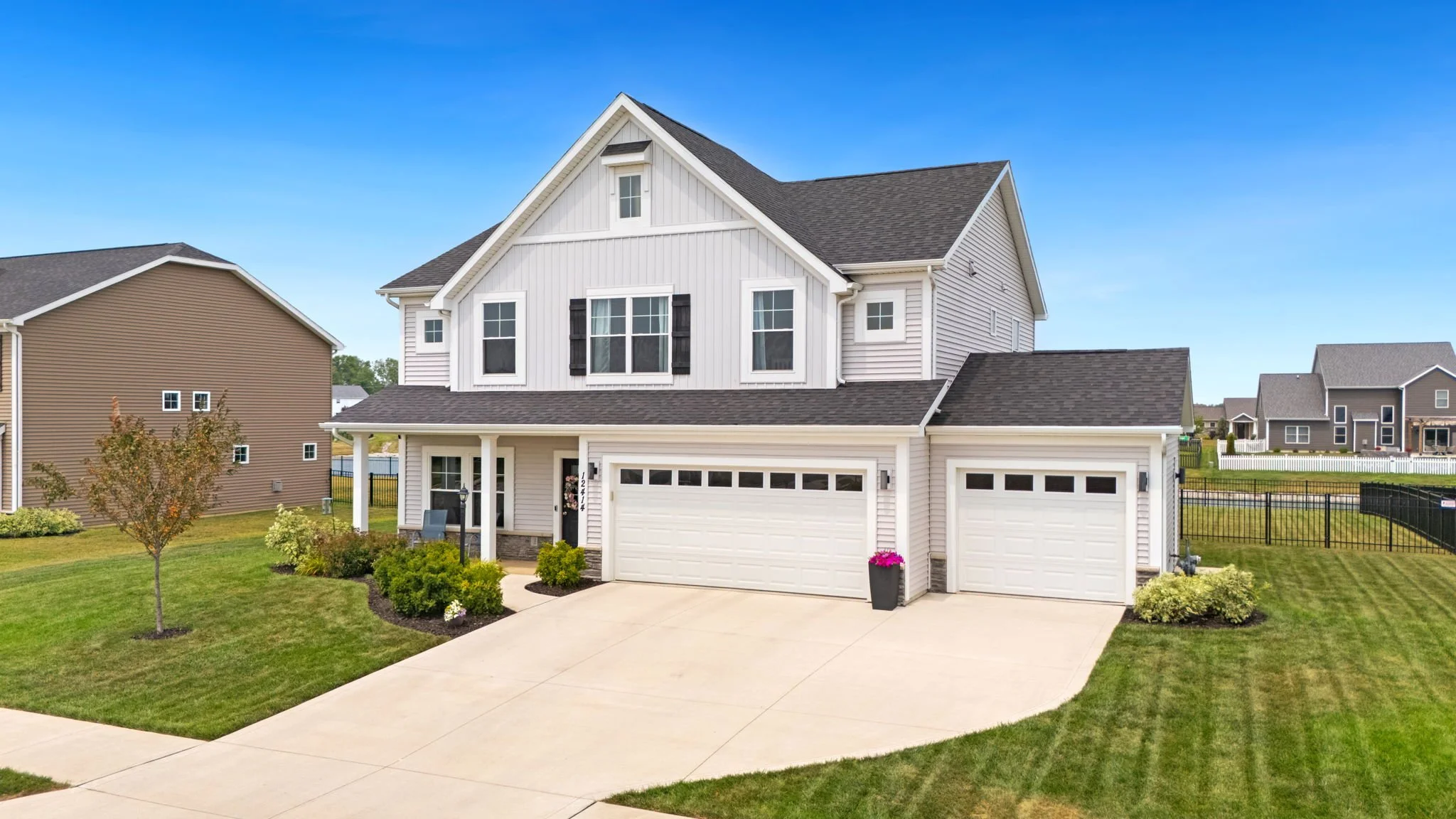 Just Listed !! 12414 Speranza Dr, Fort Wayne, IN 46818