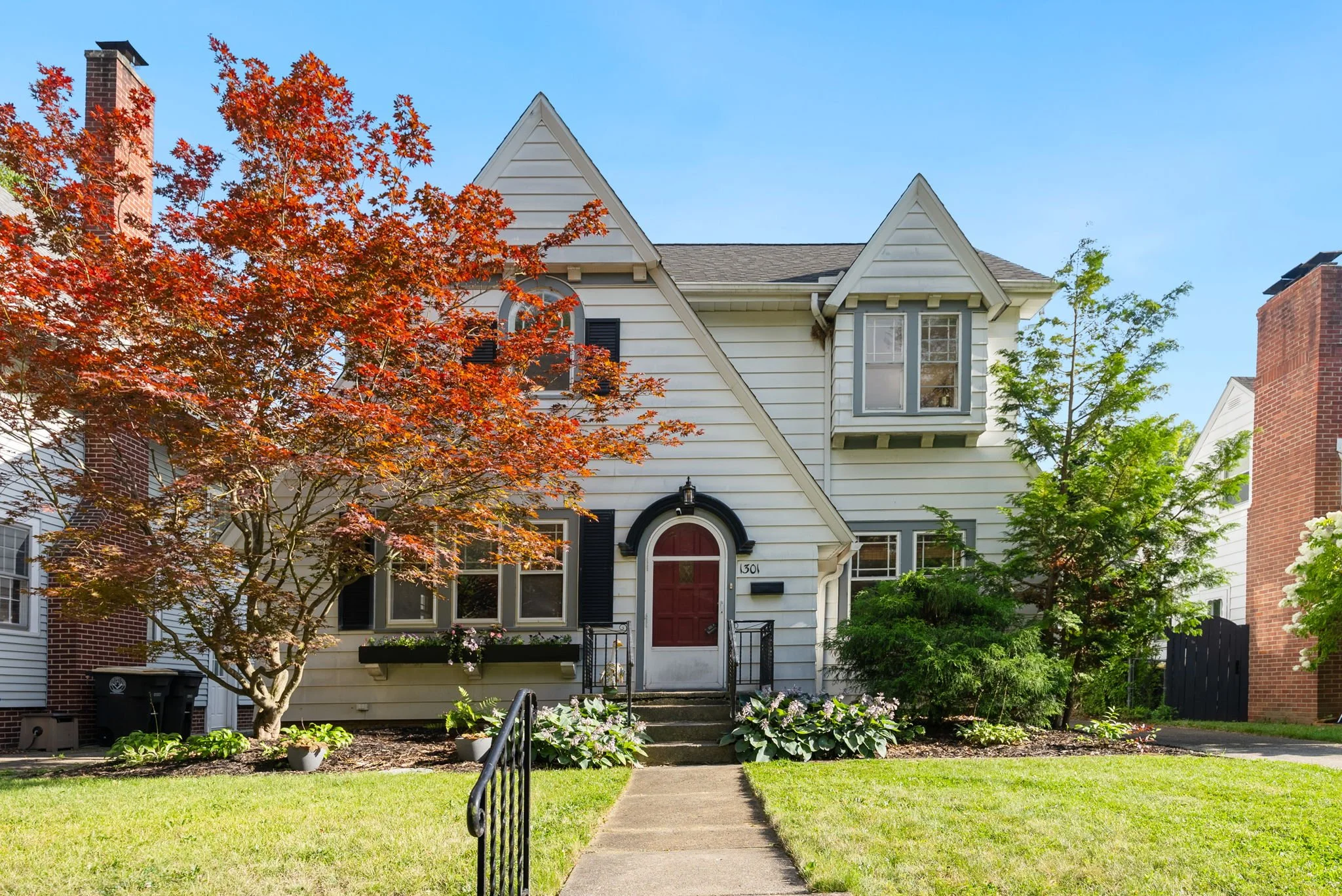 Just Listed !! 1301 Sheridan Court Fort Wayne IN 46807