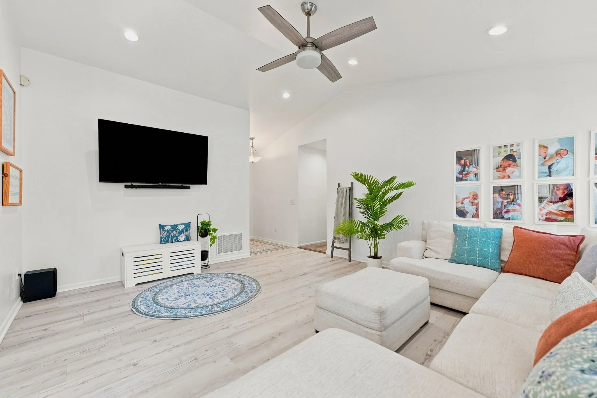 10-web-or-mls-317 Passier Ct-10.jpg