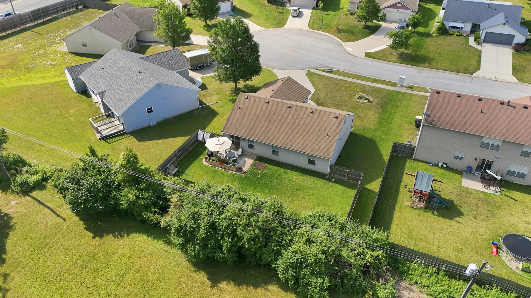 49-web-or-mls-317 Passier Ct-49.jpg