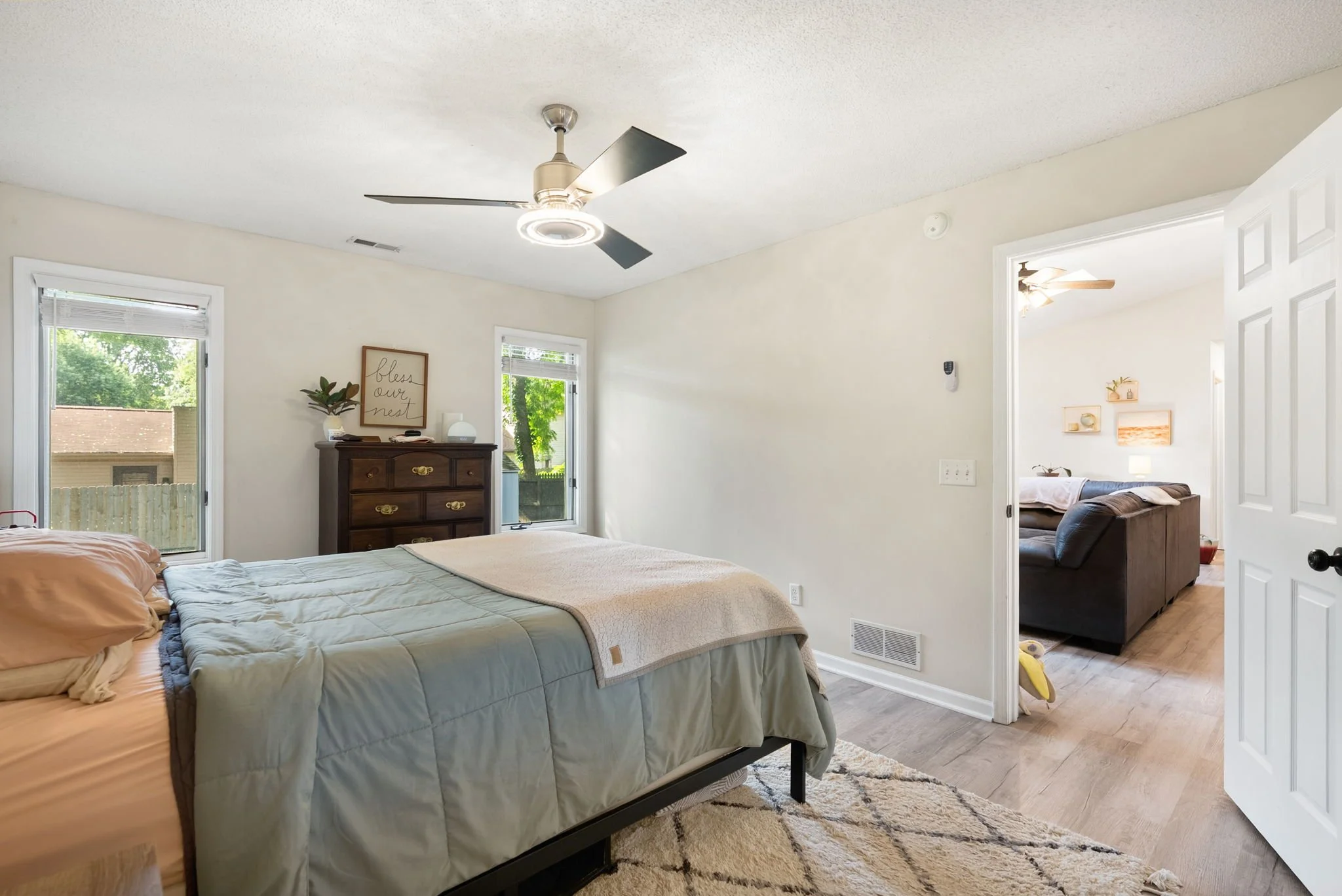 24-web-or-mls-24.jpg