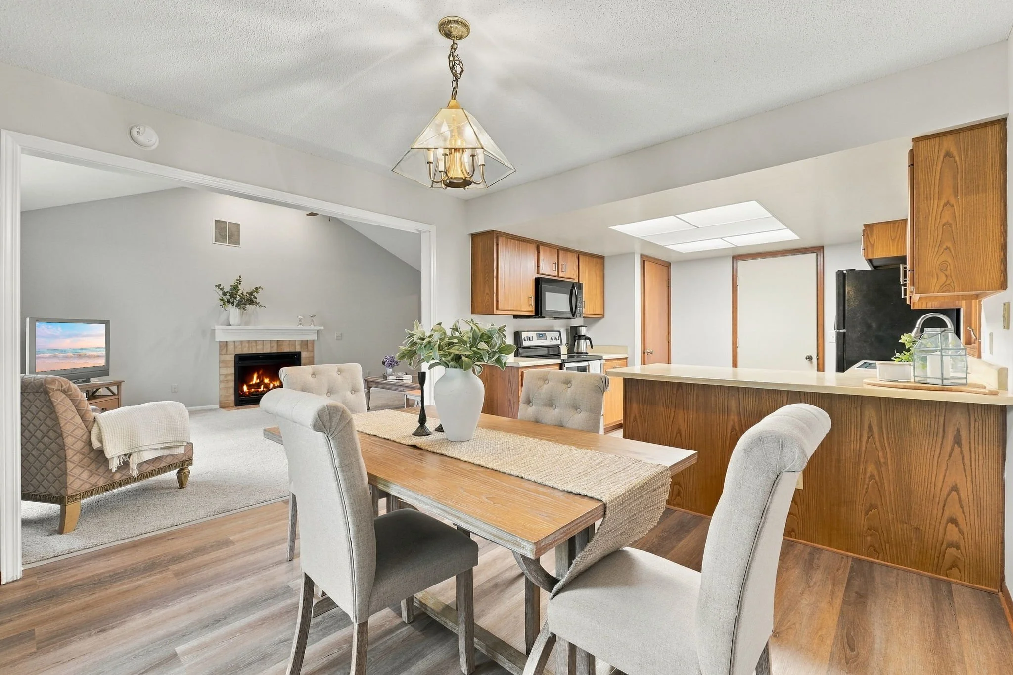 11-web-or-mls-7609_Preakness_Cove_Fort_Wayne_IN_46815_603879.jpg