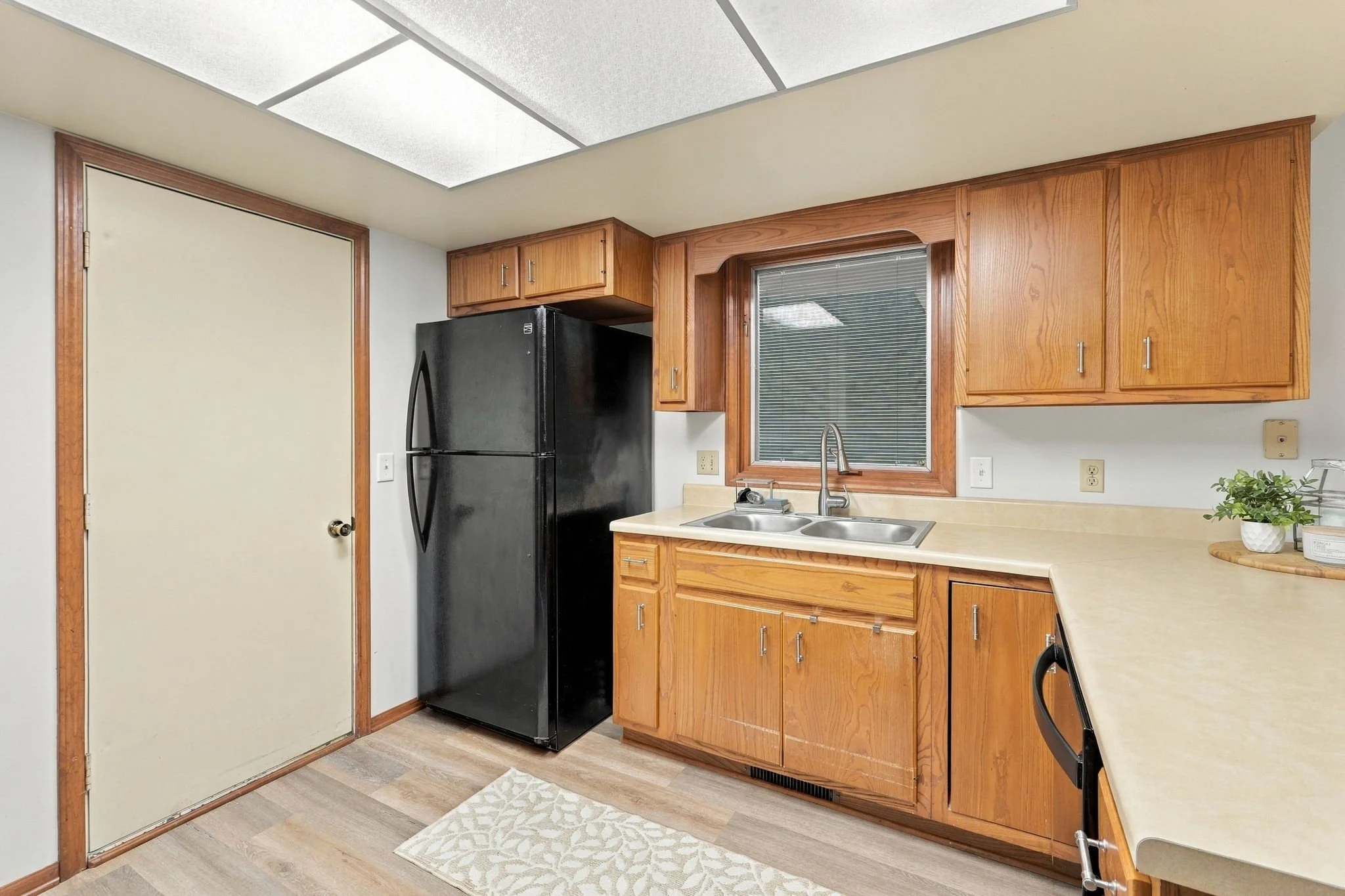 15-web-or-mls-7609_Preakness_Cove_Fort_Wayne_IN_46815_603909.jpg