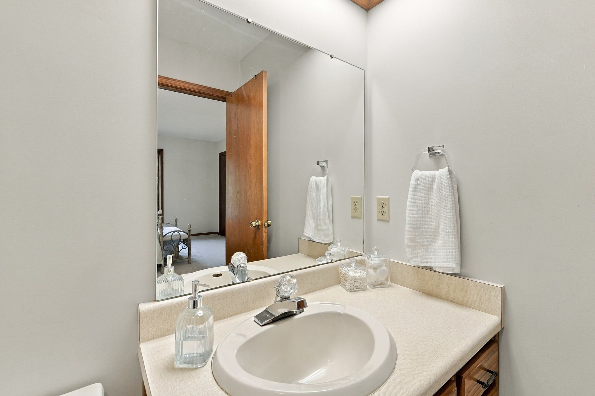 23-web-or-mls-7609_Preakness_Cove_Fort_Wayne_IN_46815_603994.jpg