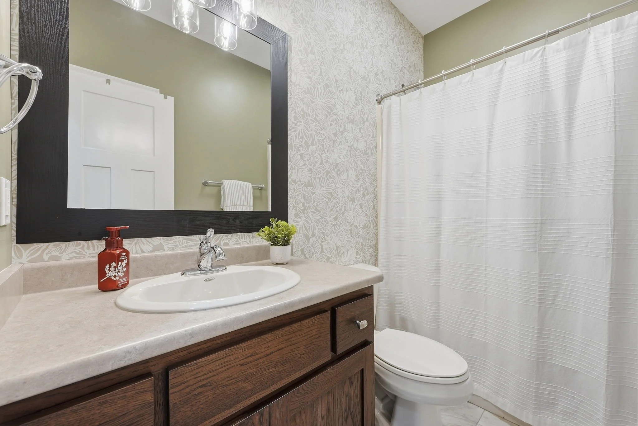 28-web-or-mls-DSC01473.jpg