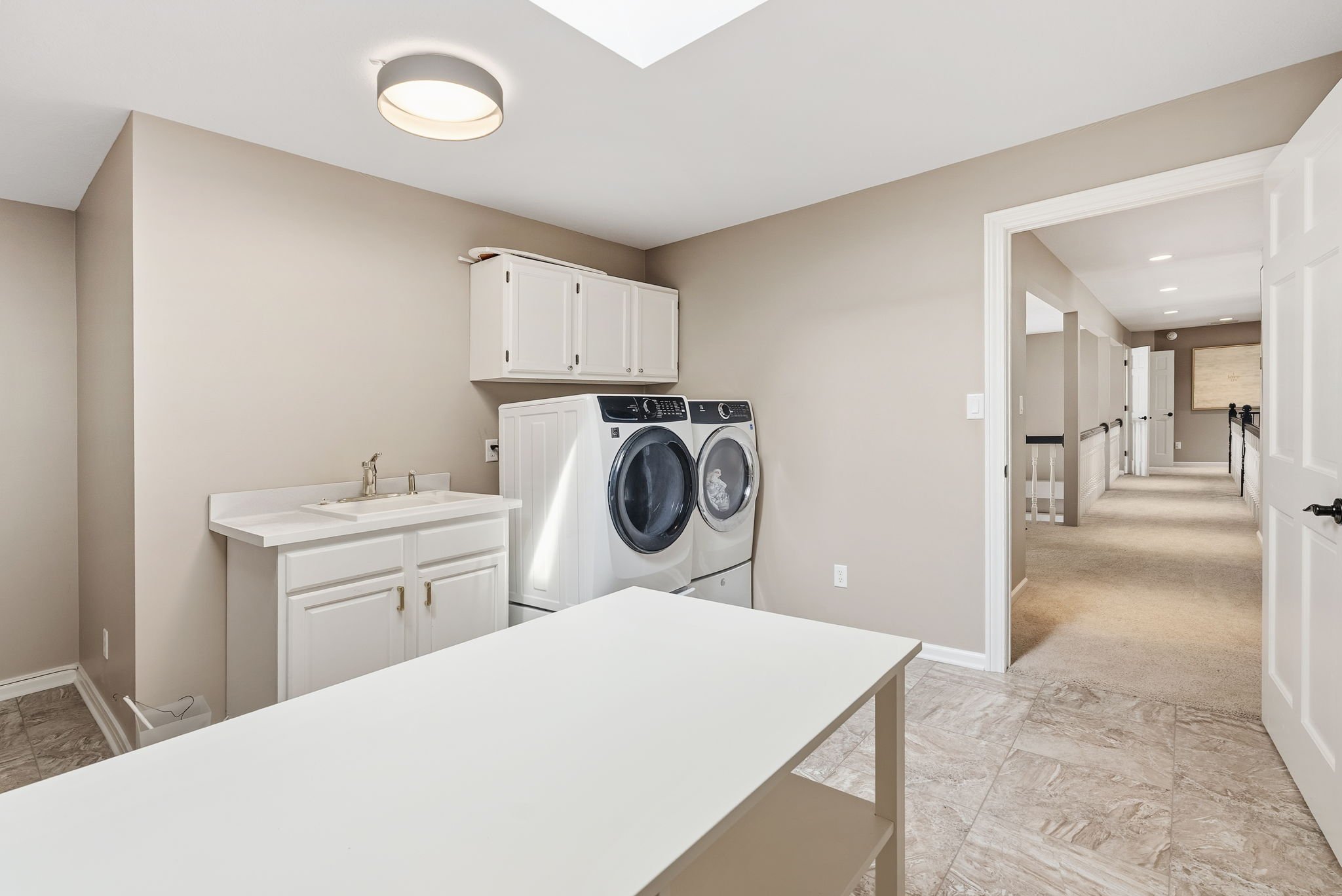 90-web-or-mls-70.jpg